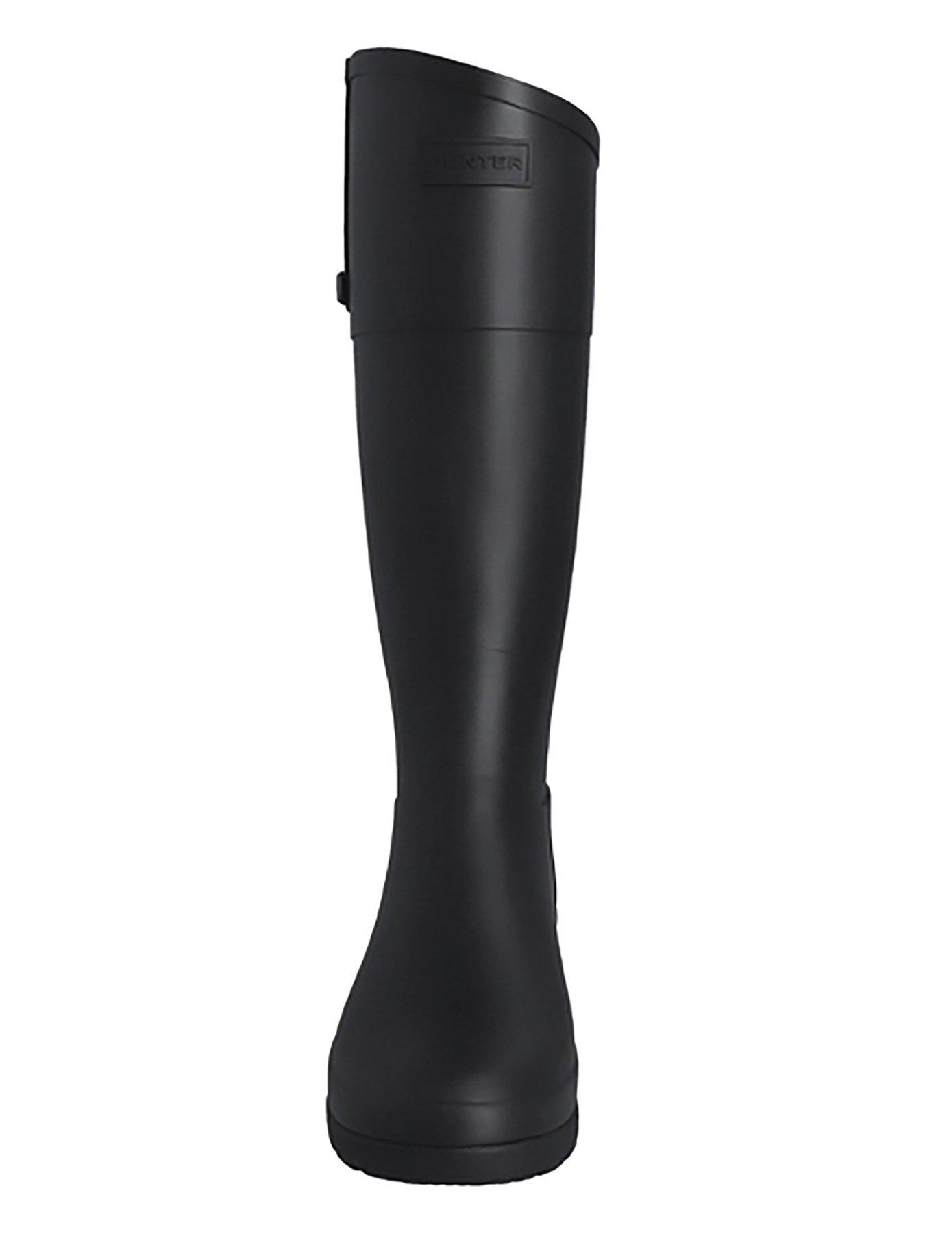 hunter-womens-refined-riding-boots-blackoutfit