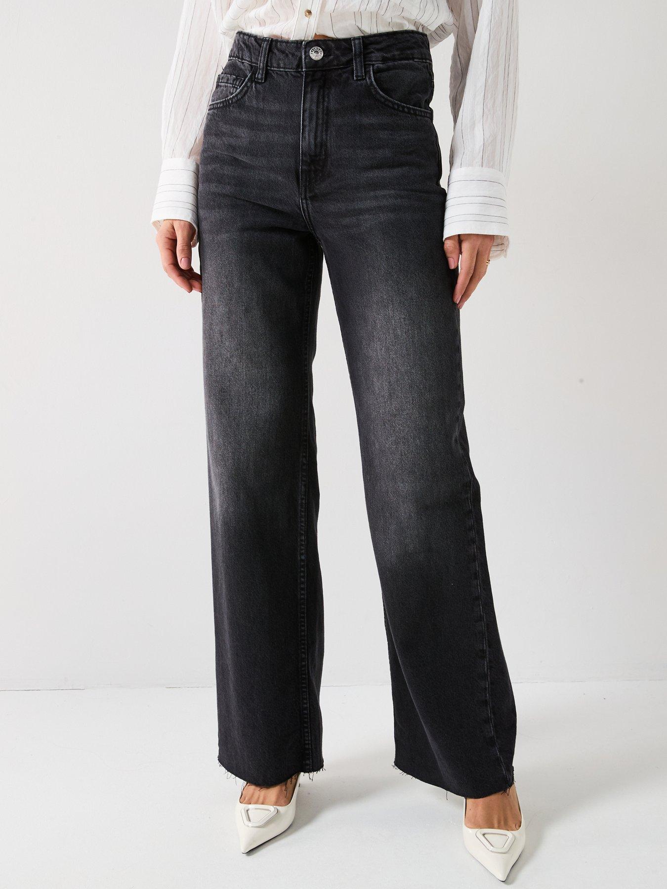 Image 1 of 4 of Mango Jeans Danila - Black