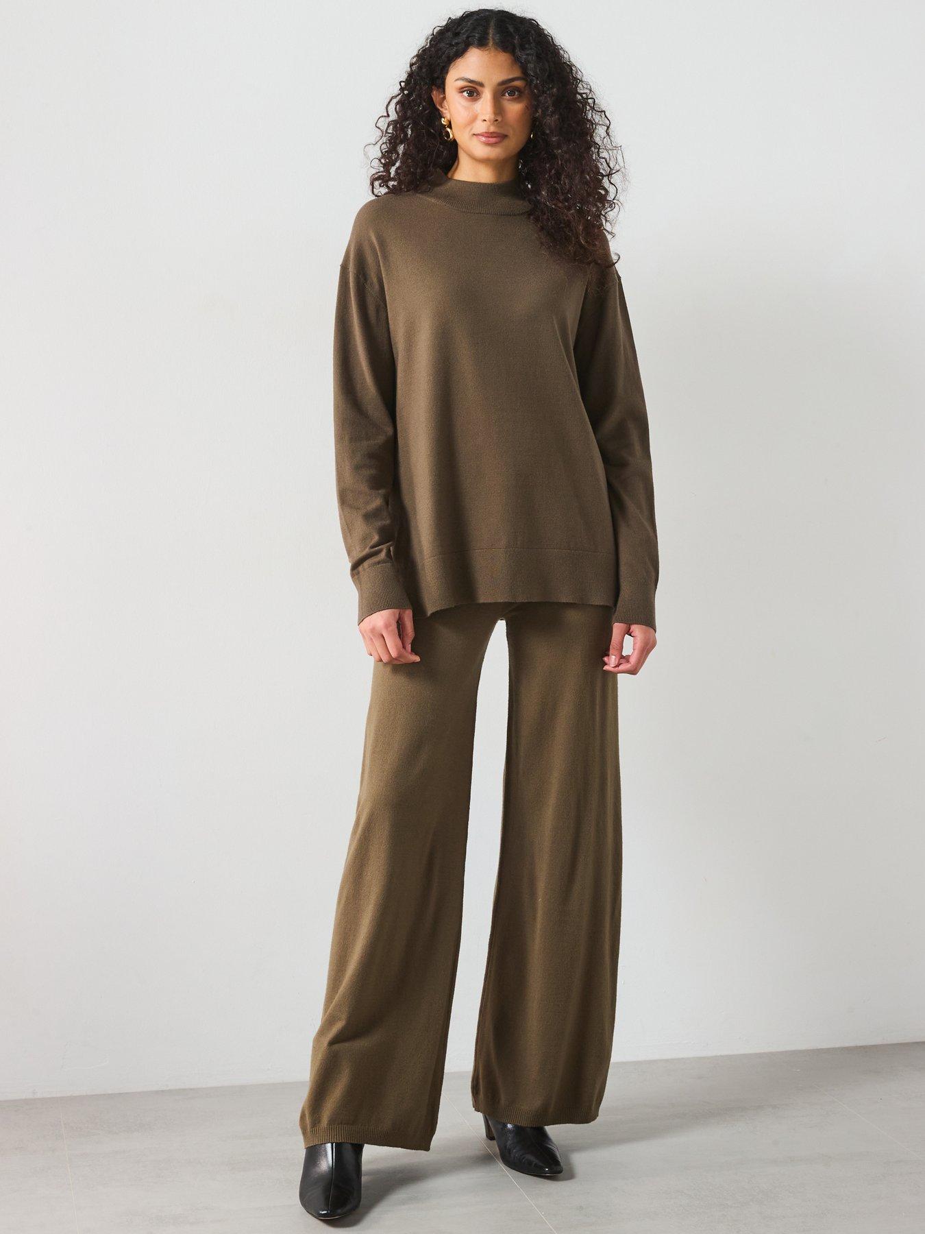 mango-oversized-fine-knit-jumper-khakiback