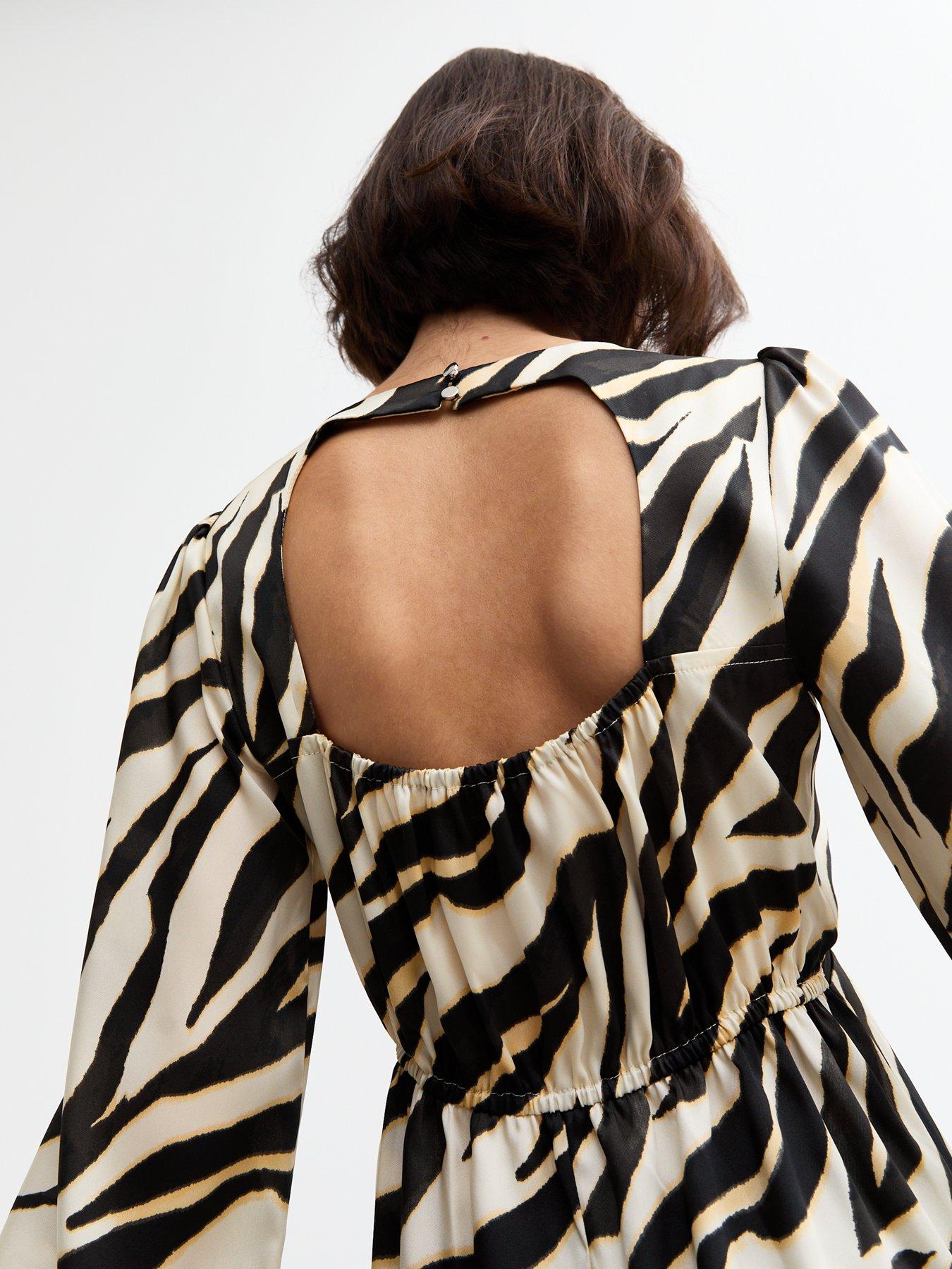 new-look-abstract-print-satin-mini-dress-blackoutfit