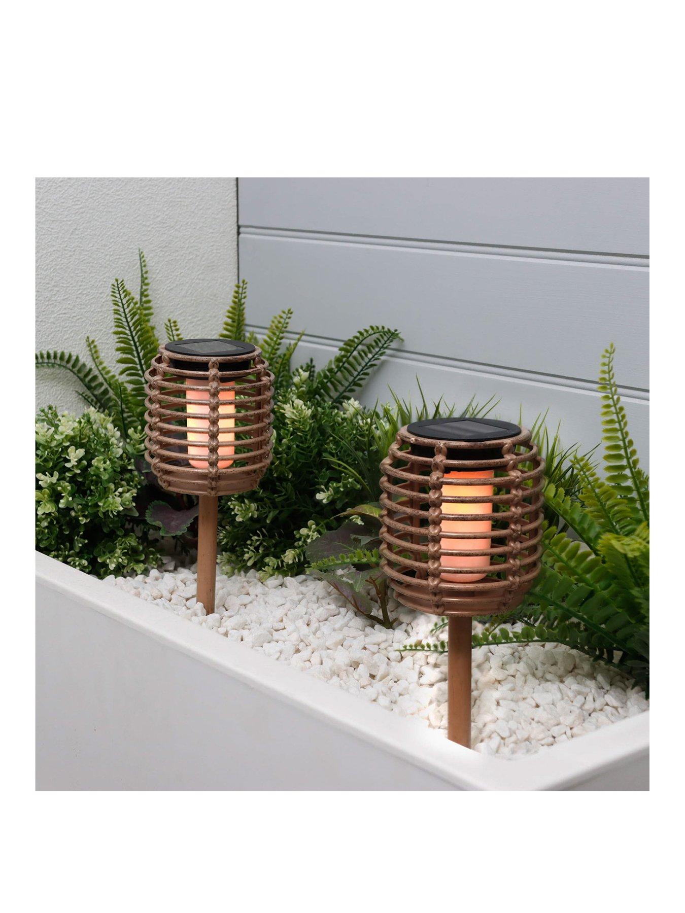streetwize-solar-rattan-effect-plasticnbspstake-lights-pack-of-2back