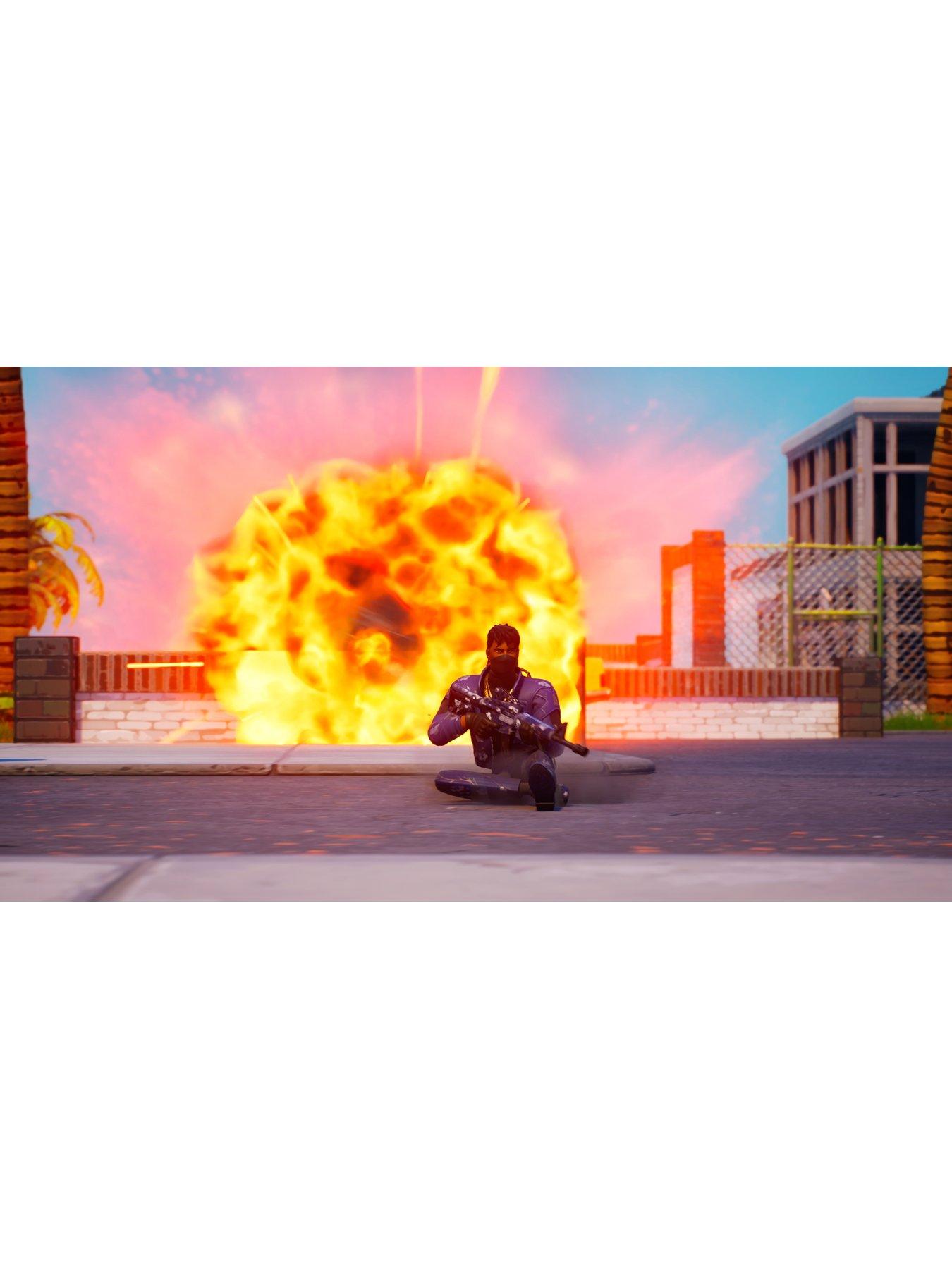 Image 7 of 7 of PlayStation 5 Digital Edition 825GB - Fortnite Flowering Chaos Bundle