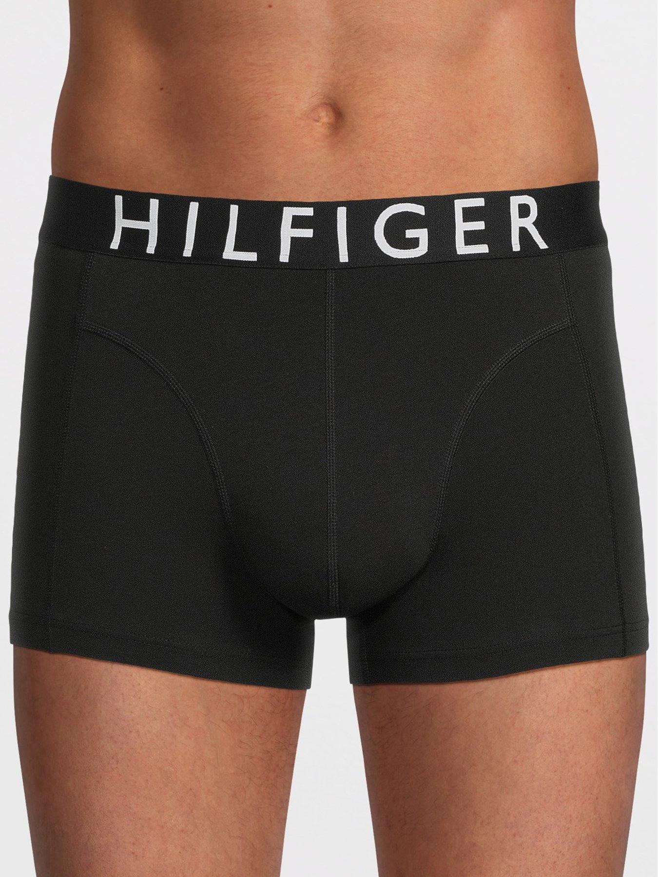 tommy-hilfiger-3-pack-trunks-blackstillFront