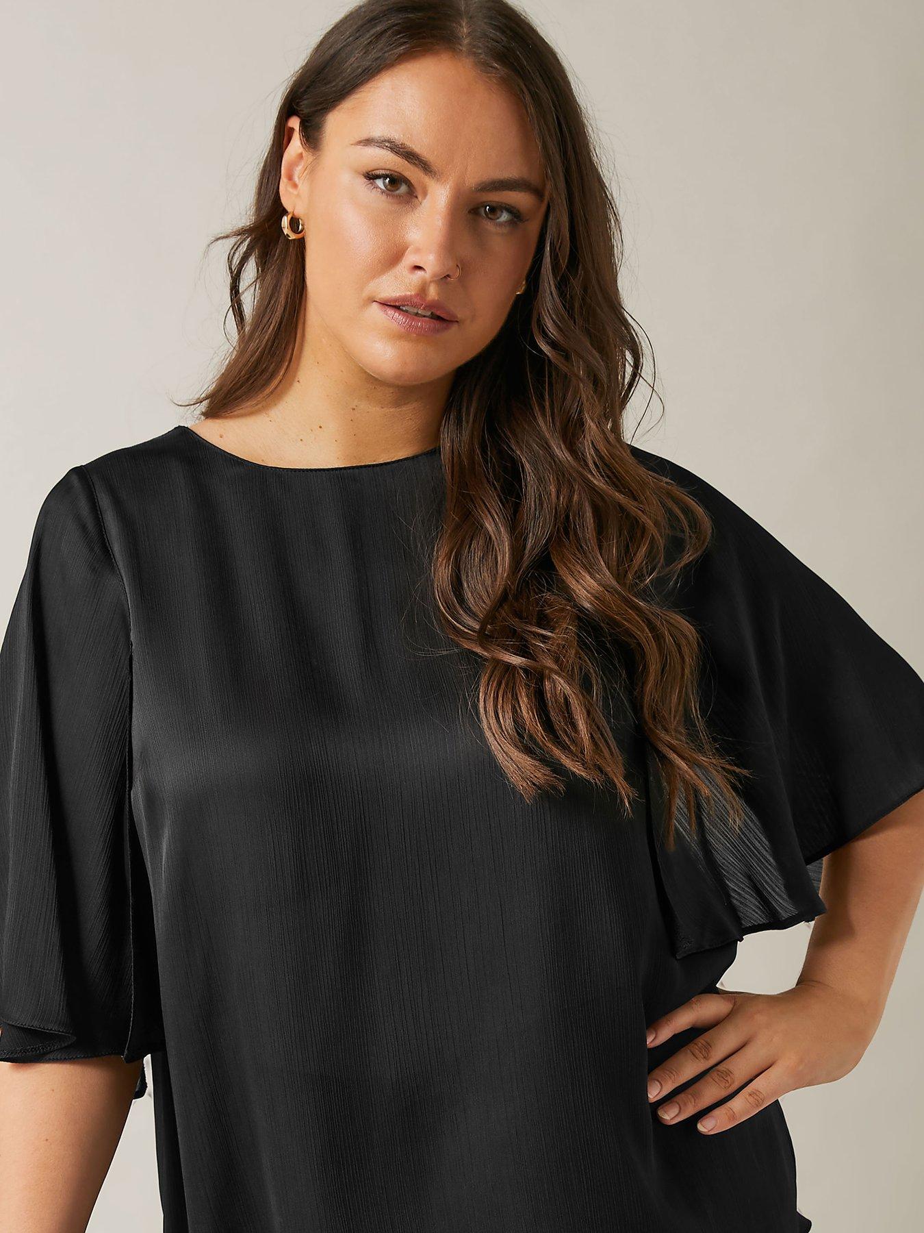 evans-angel-sleeve-top-blackoutfit