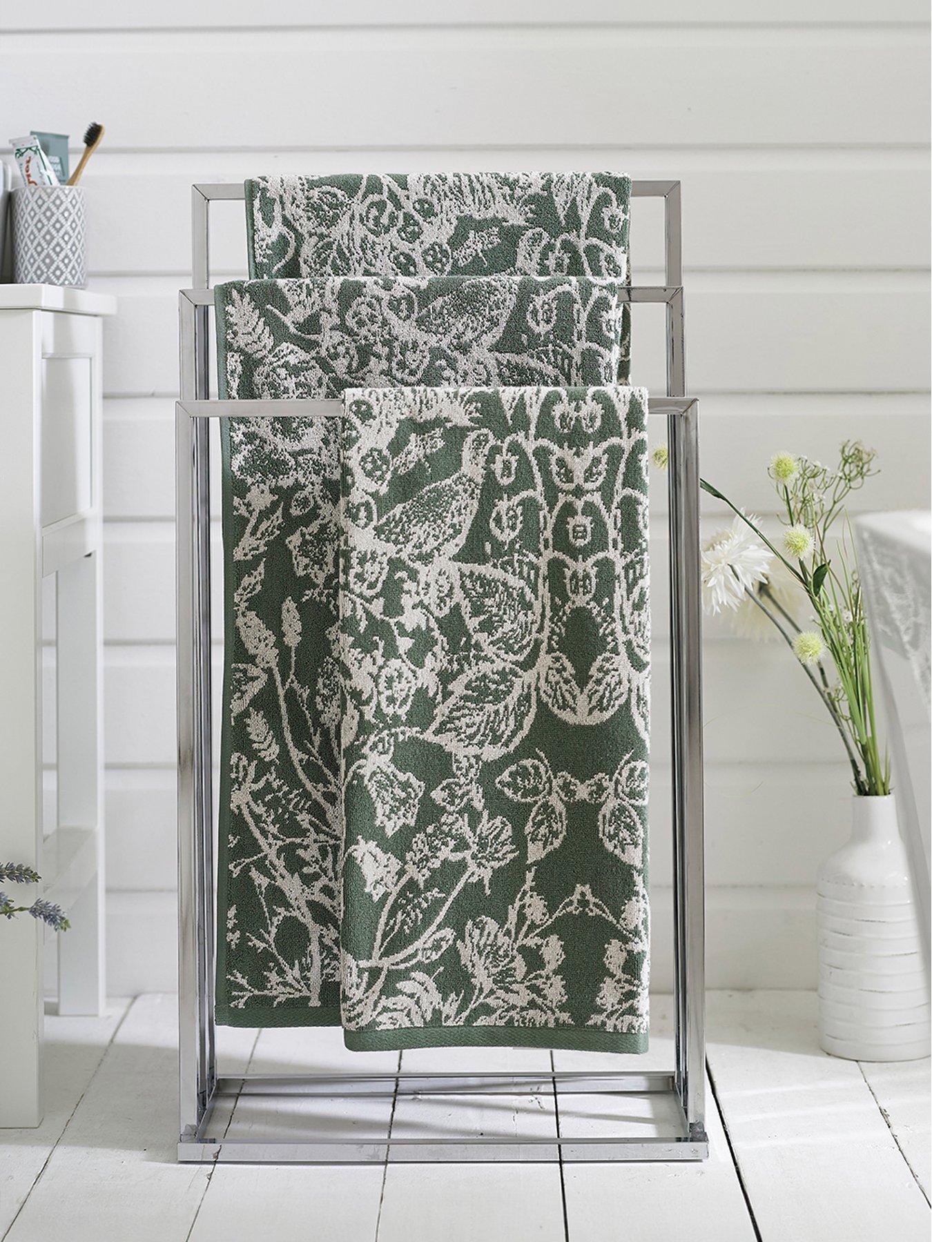 Deyongs Secret Garden Hand Towel 550gsm