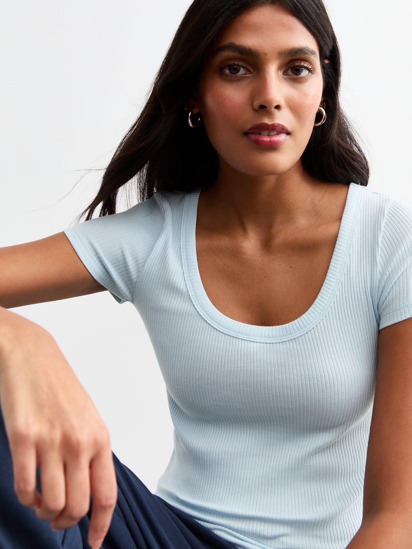 new-look-light-blue-scoop-neck-rib-jersey-t-shirtoutfit