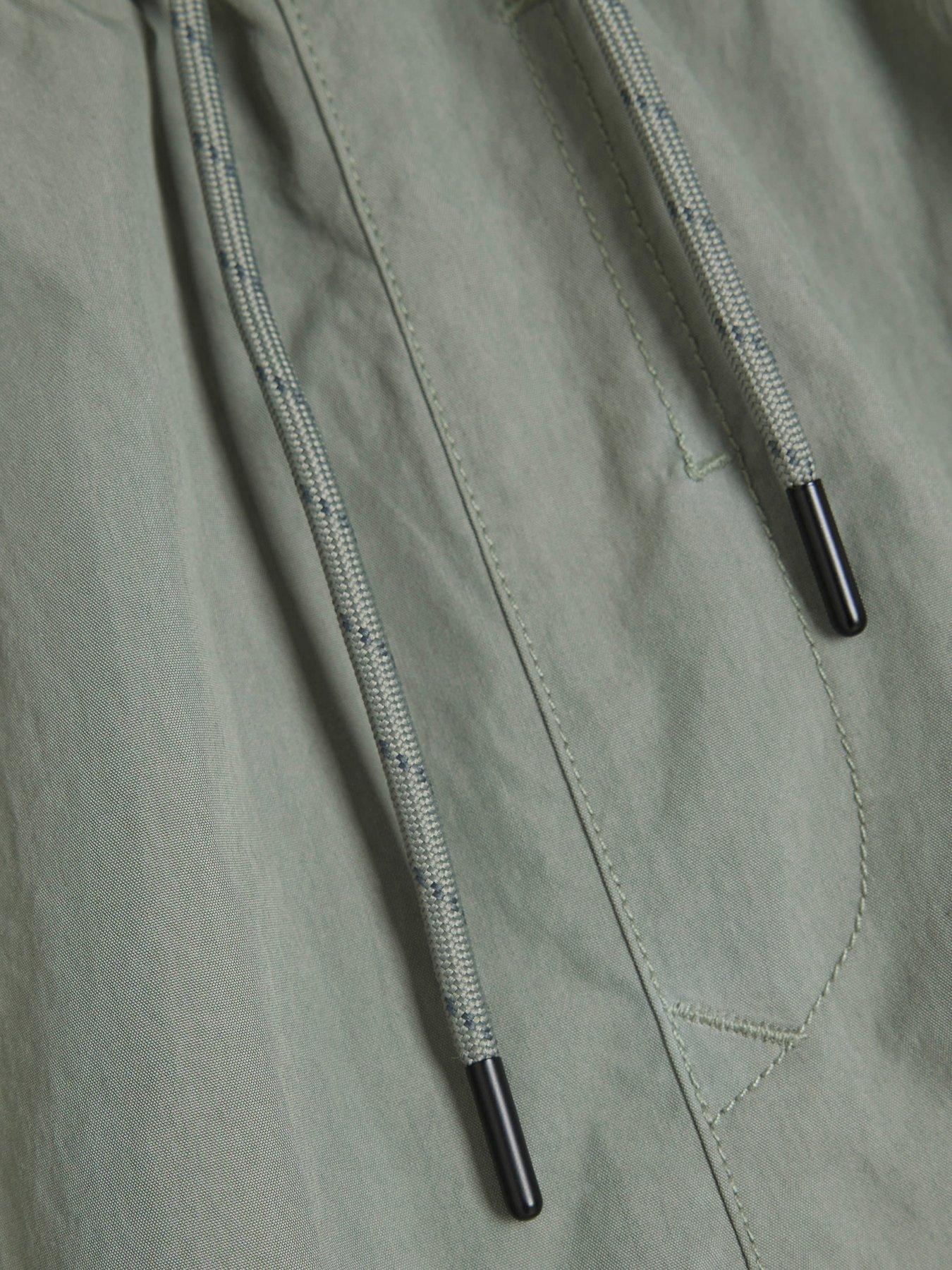 Image 5 of 5 of River Island Hilson Cargo Shorts - Light Green