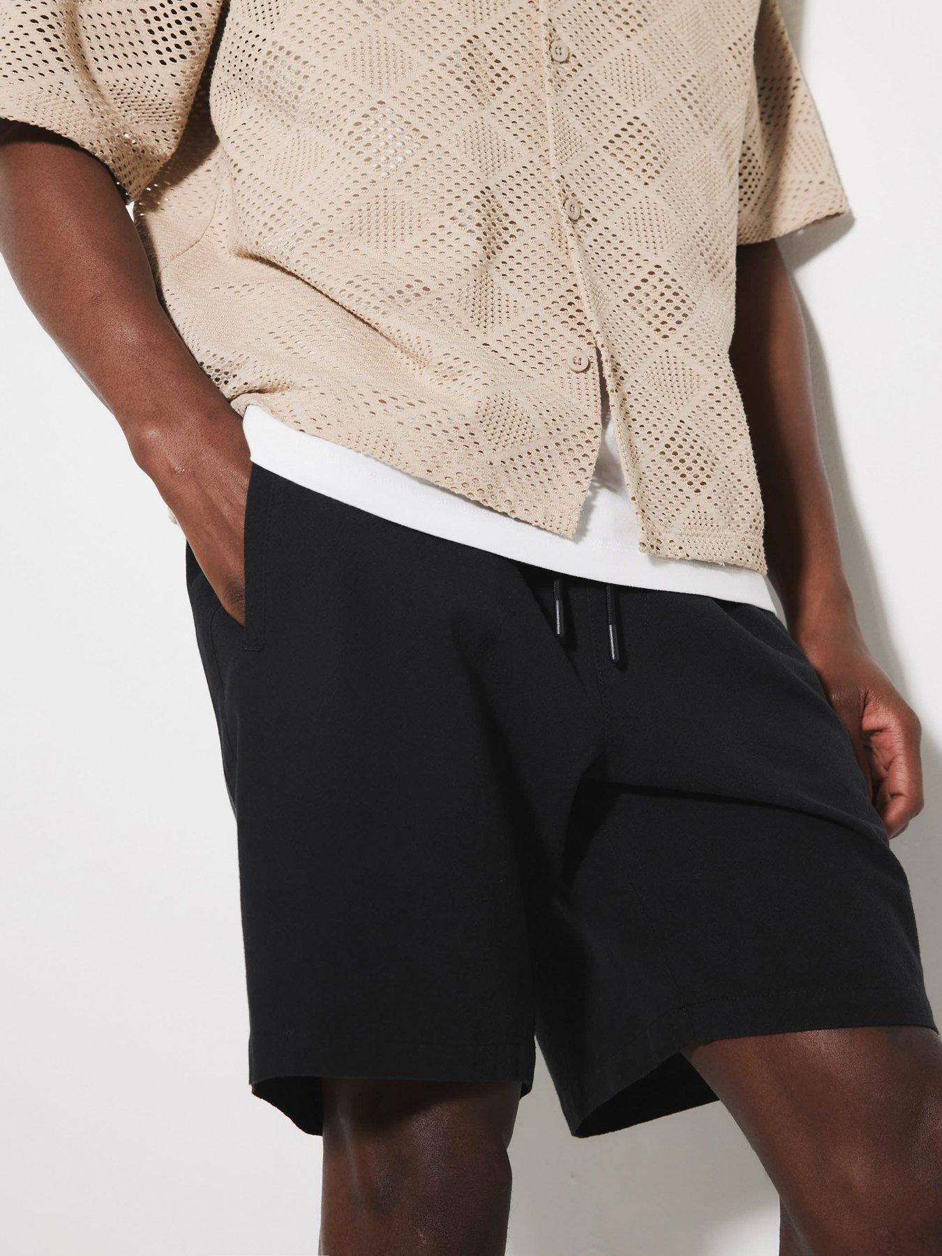river-island-barkley-pull-on-shorts-blackoutfit