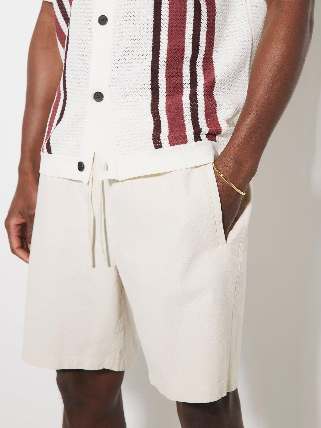river-island-barkley-pull-on-shorts-beigeoutfit