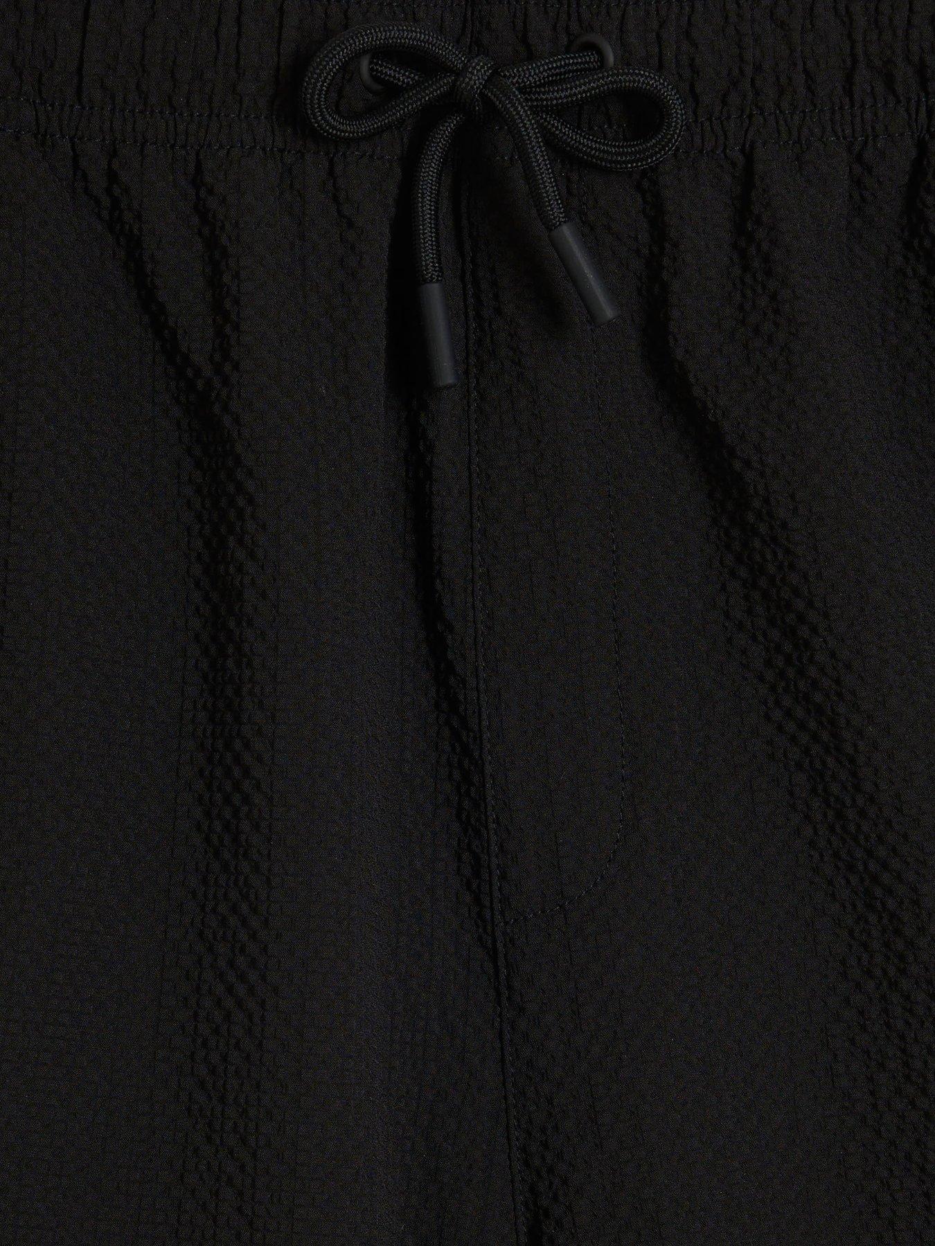 river-island-seersucker-swim-shorts-blackdetail