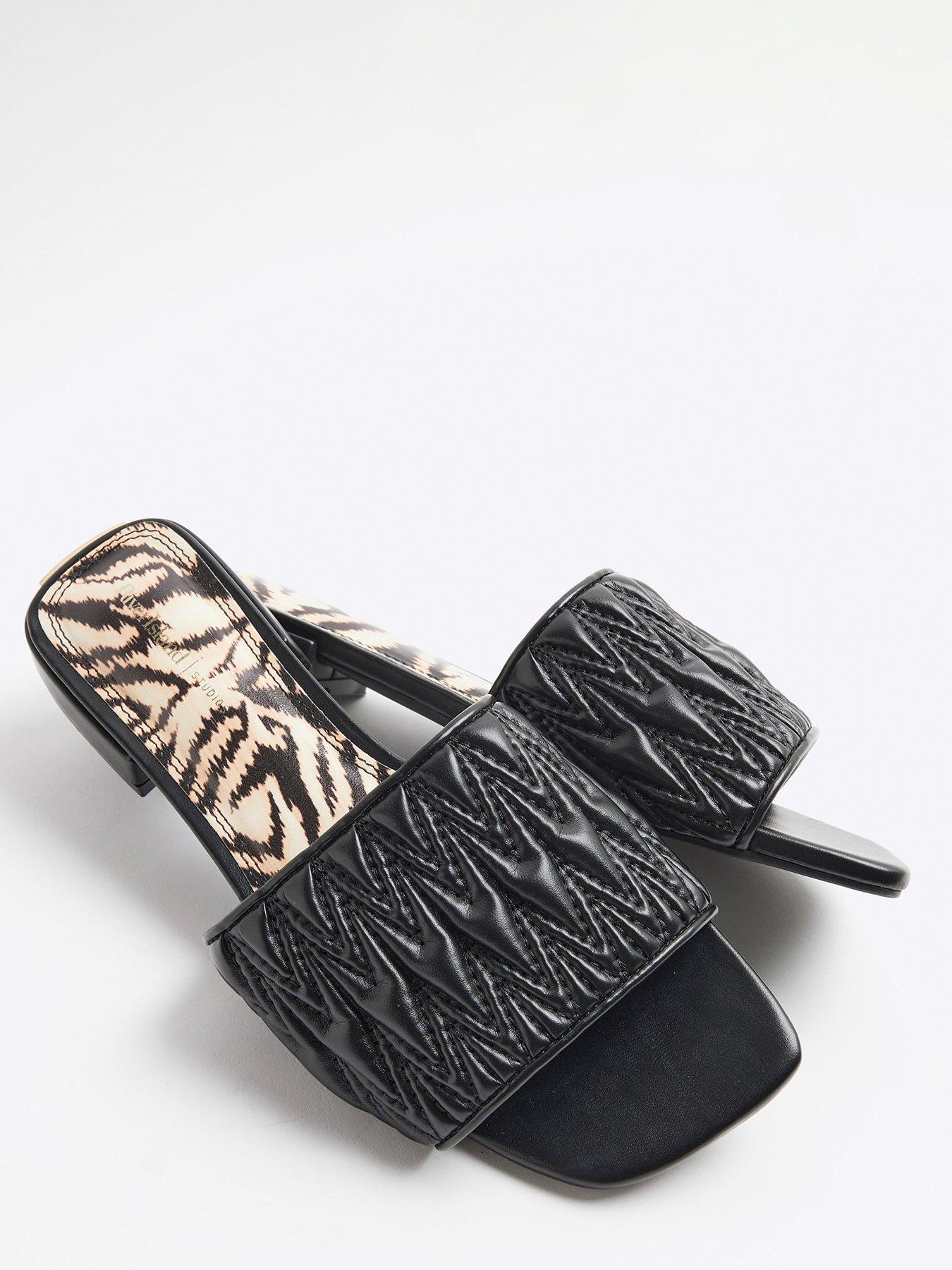 river-island-textured-mule-flat-sandal-blackdetail