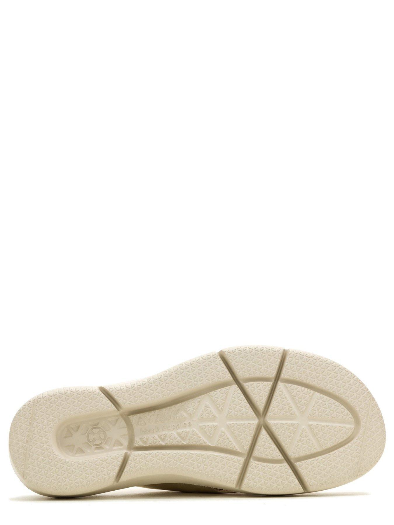 hush-puppies-uplift-crossover-leather-slide-champagnedetail