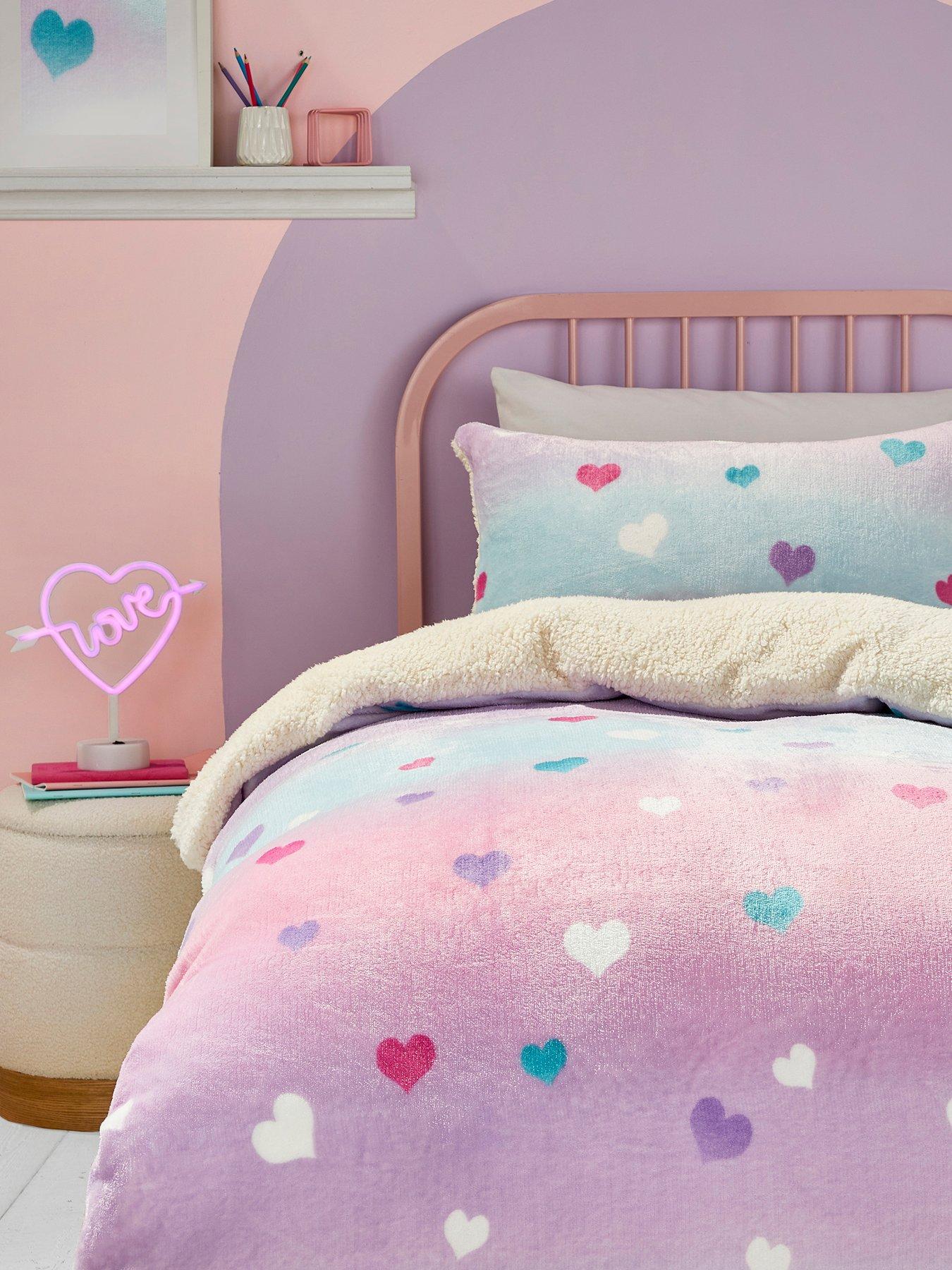 bedlam-cosy-ombre-heart-duvet-cover-setback