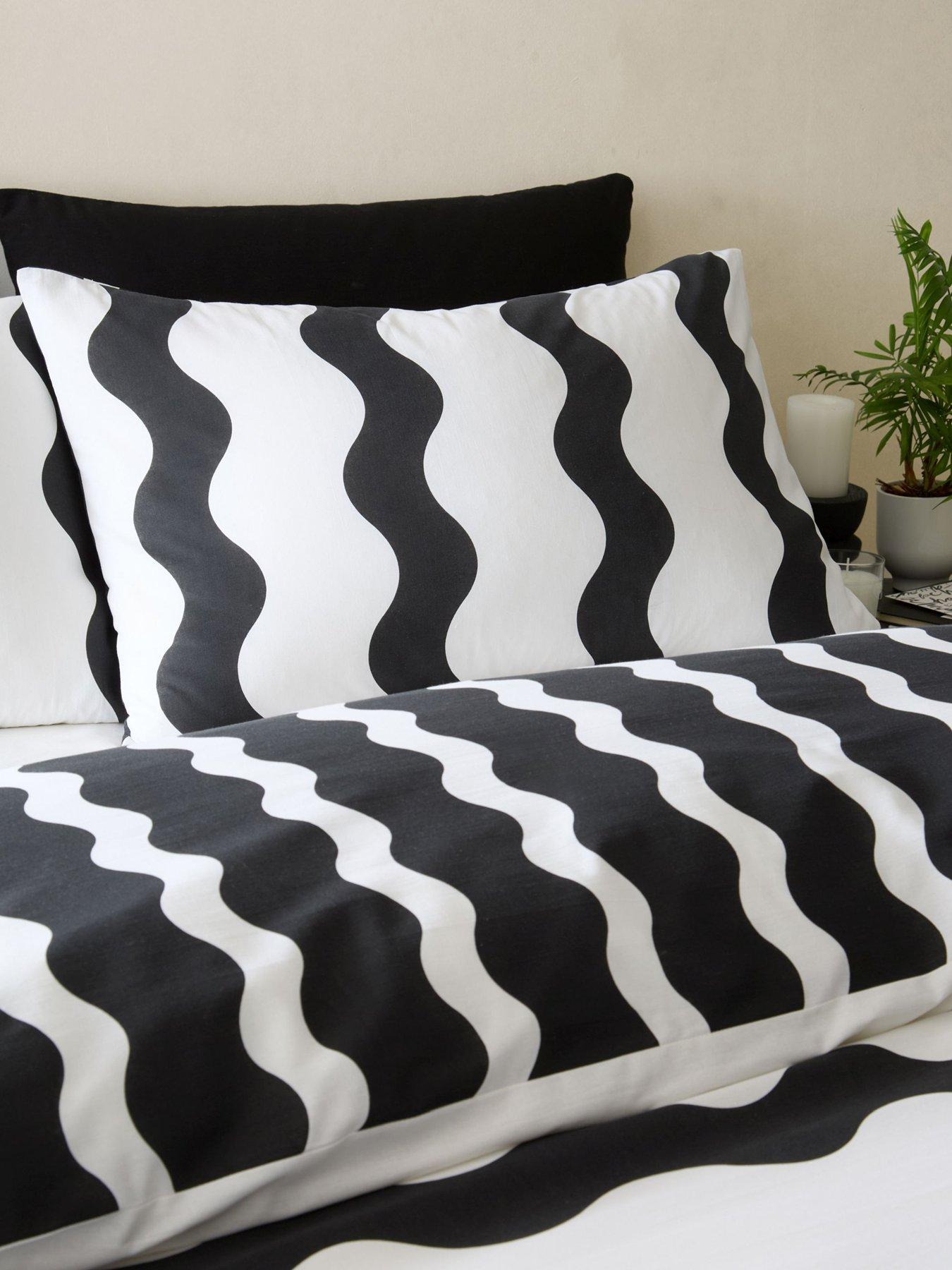 sassy-b-waves-duvet-cover-setdetail