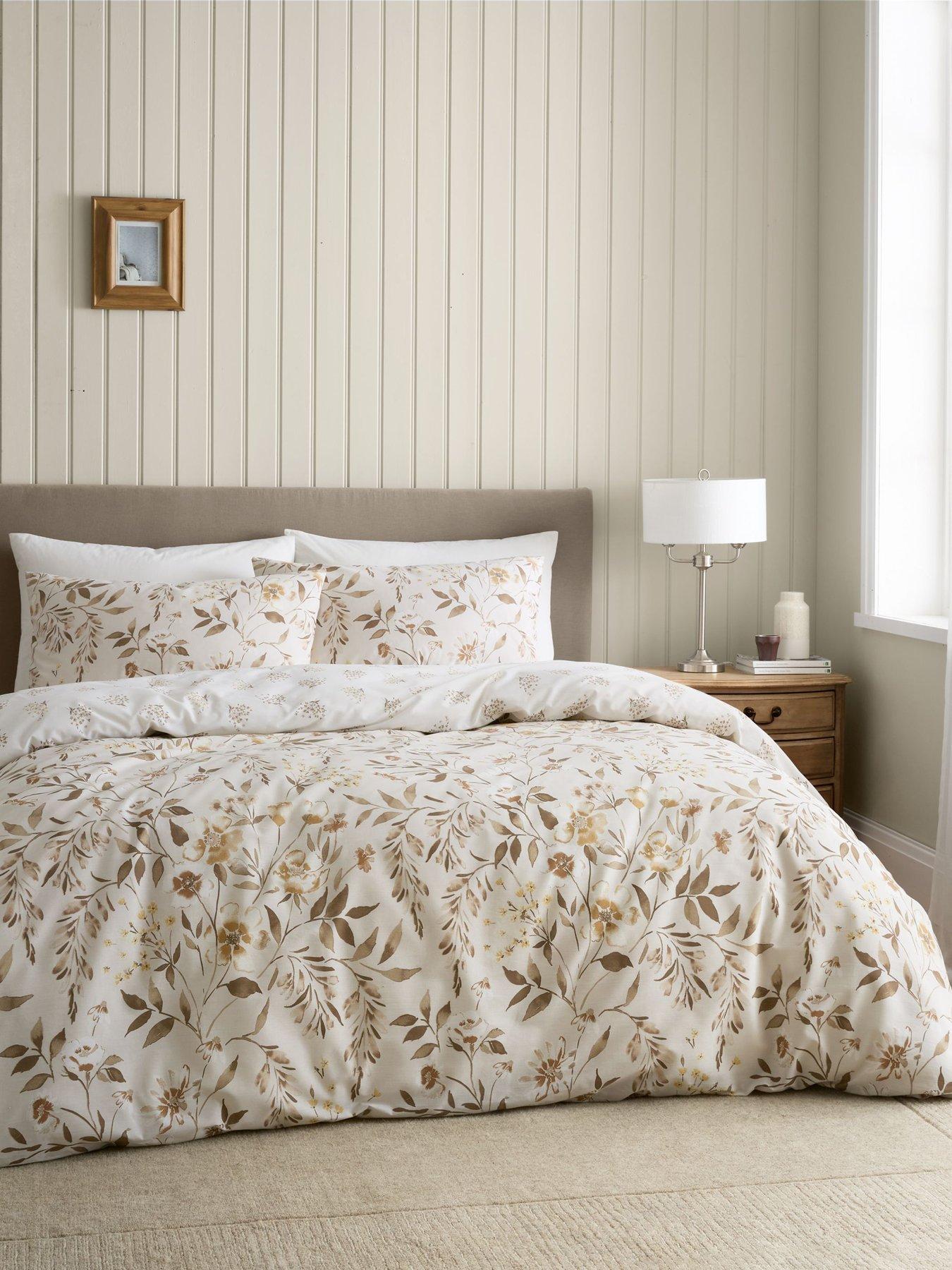 catherine-lansfield-isadora-floral-duvet-cover-setback