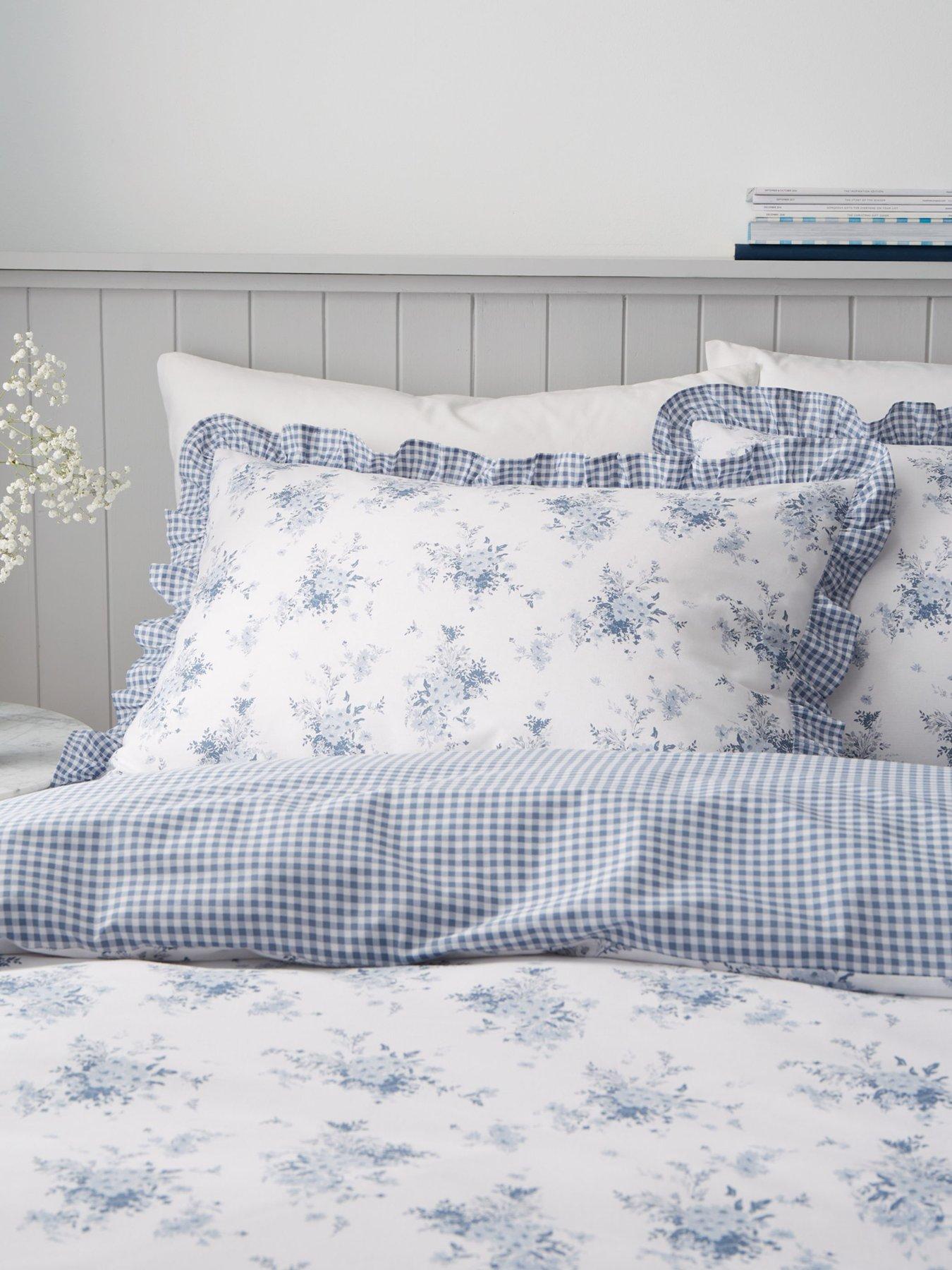 catherine-lansfield-lucie-floral-duvet-cover-setoutfit