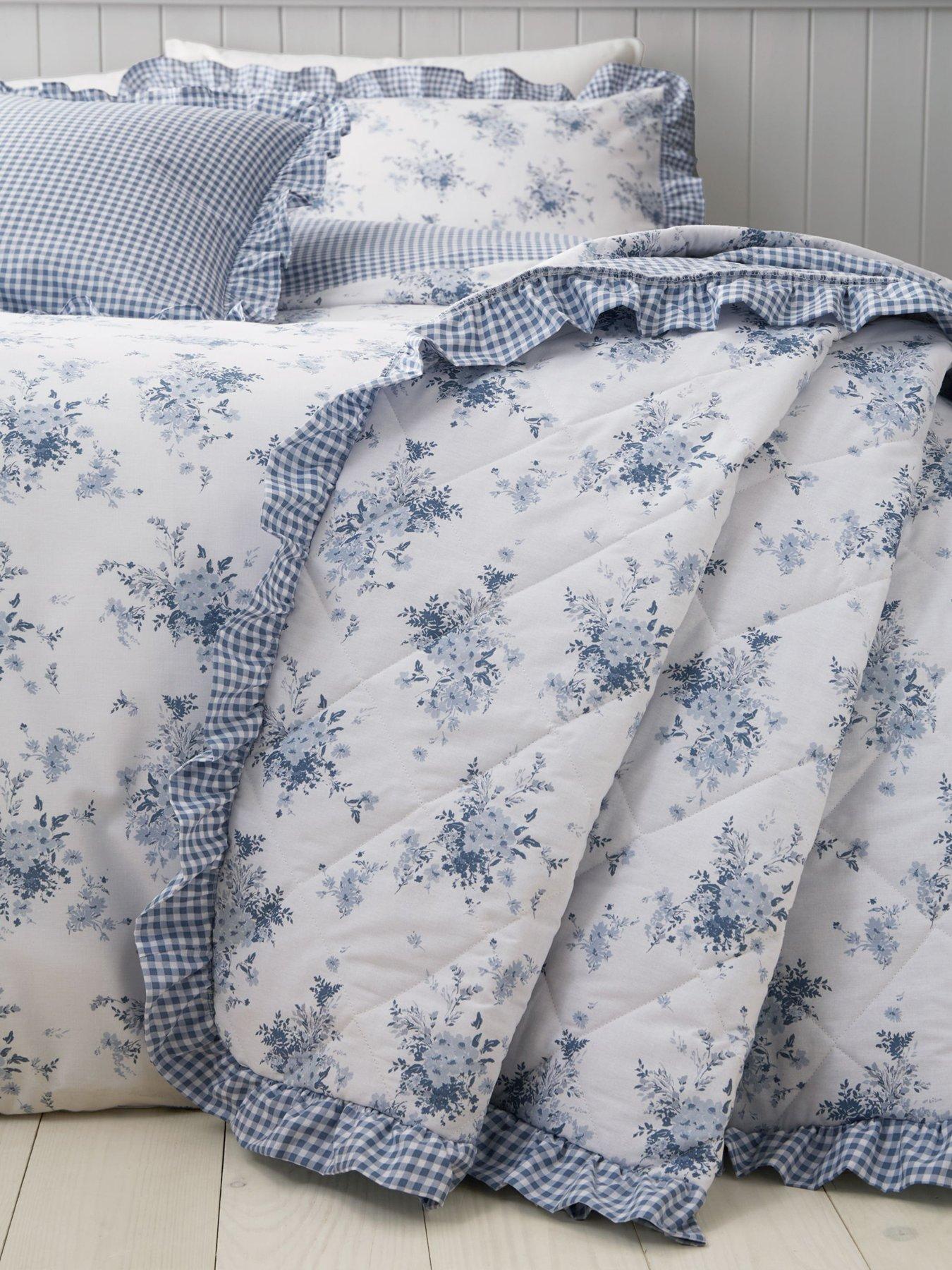catherine-lansfield-lucie-floral-bedspread-throw