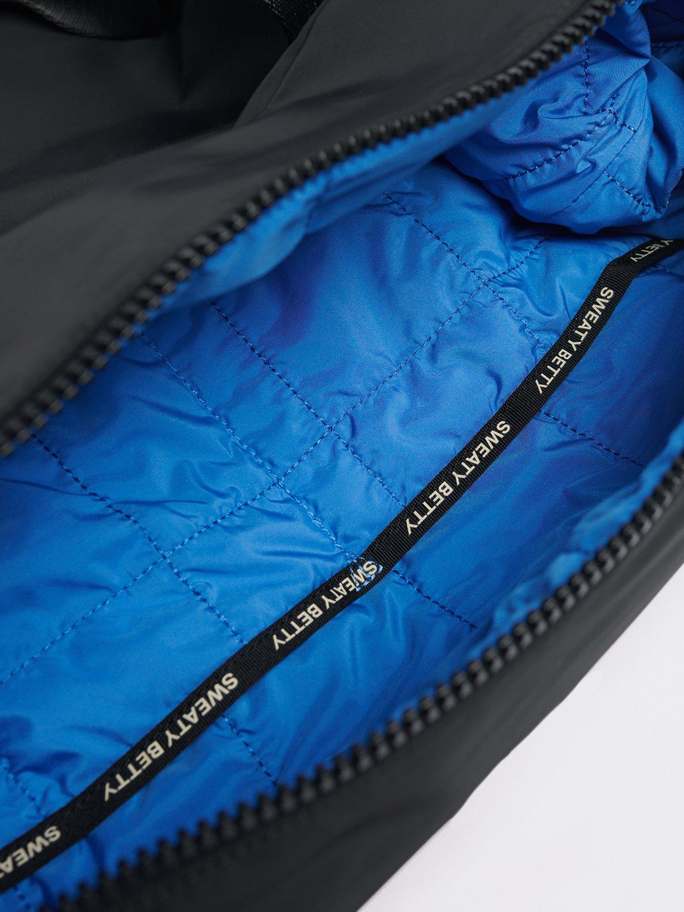 sweaty-betty-womens-training-strive-gym-bag-blackdetail