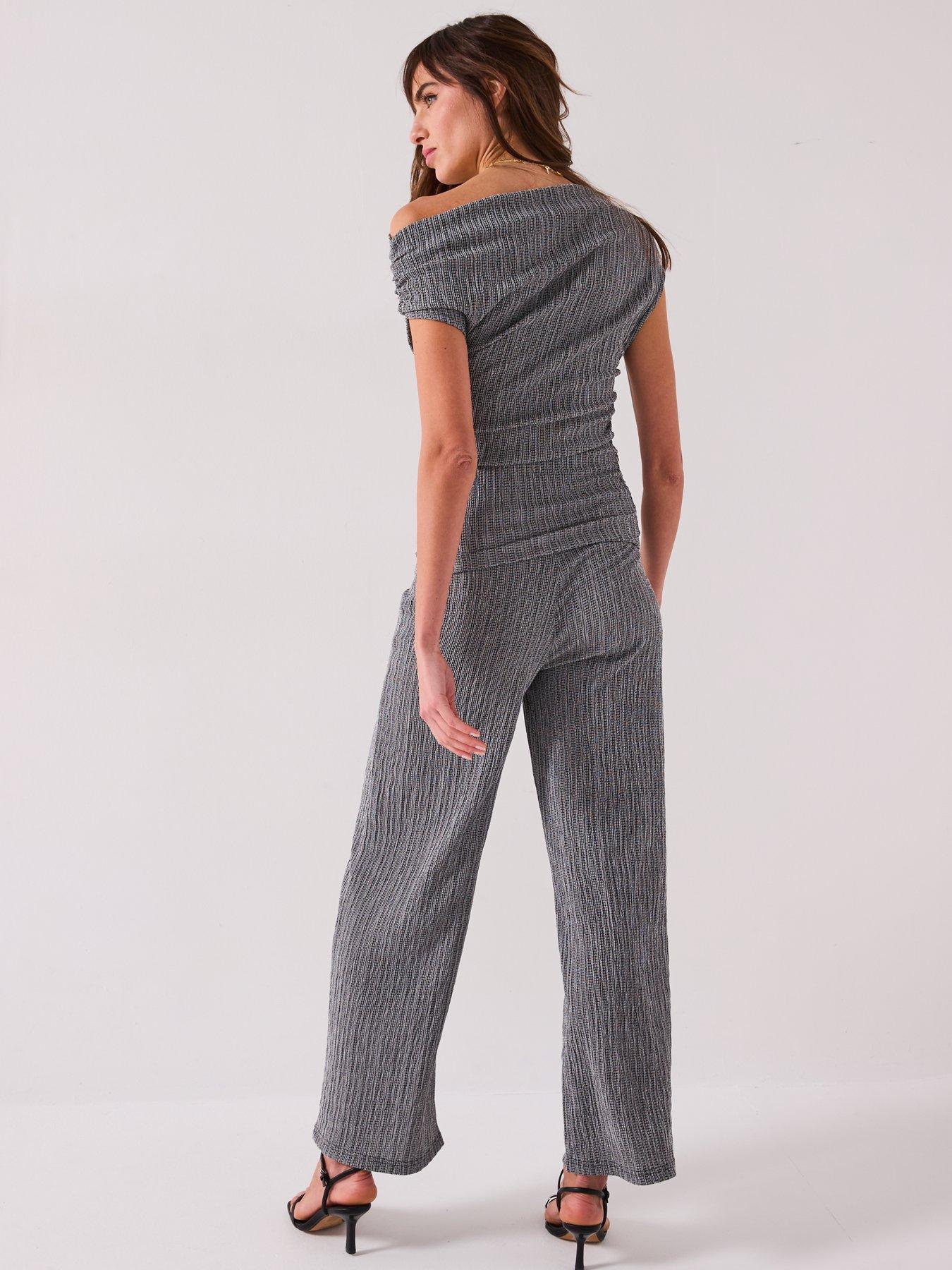 v-by-very-textured-asymmetric-top-co-ord-monostillFront
