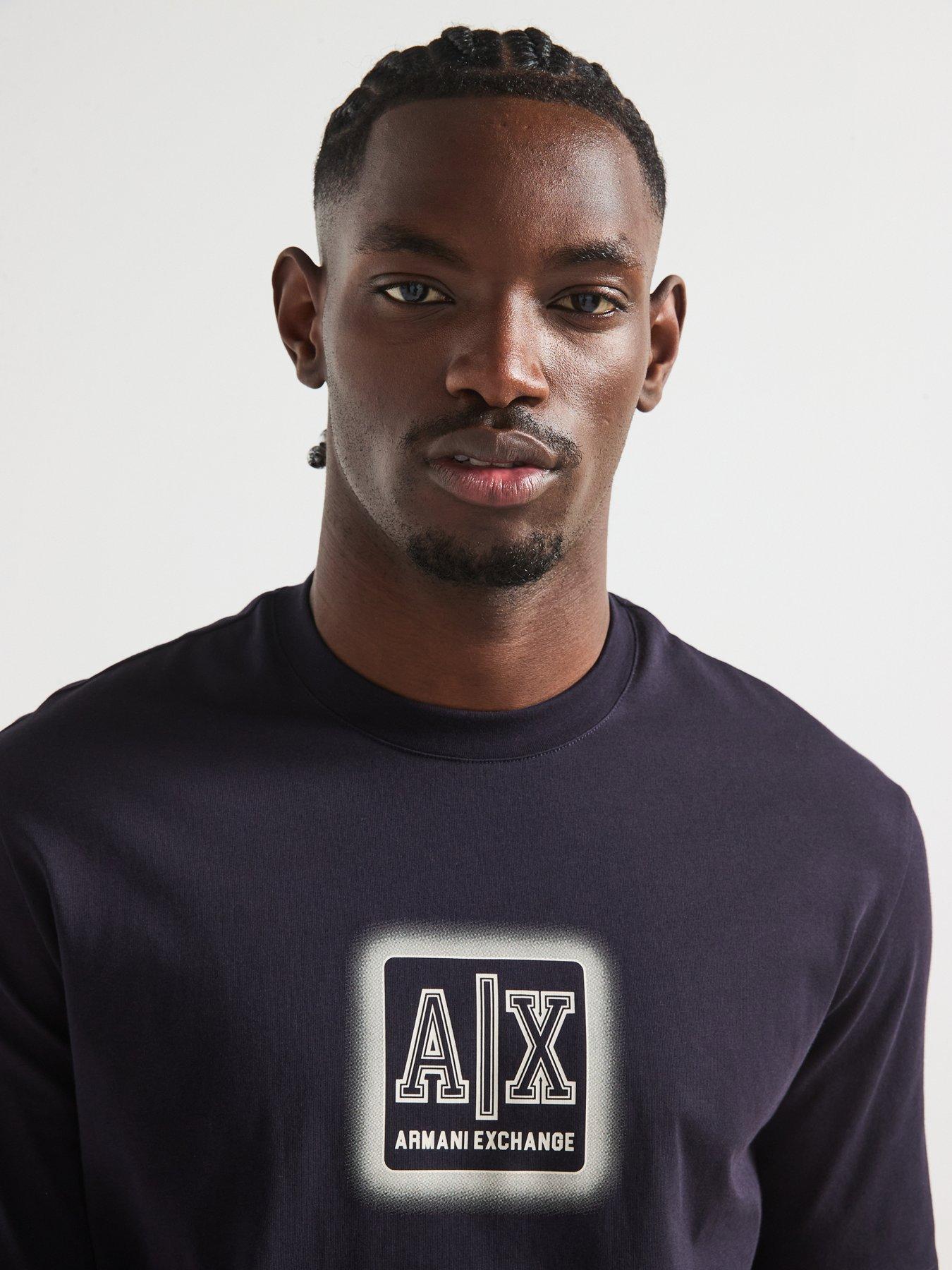 armani-exchange-logo-crew-neck-t-shirt-navyoutfit
