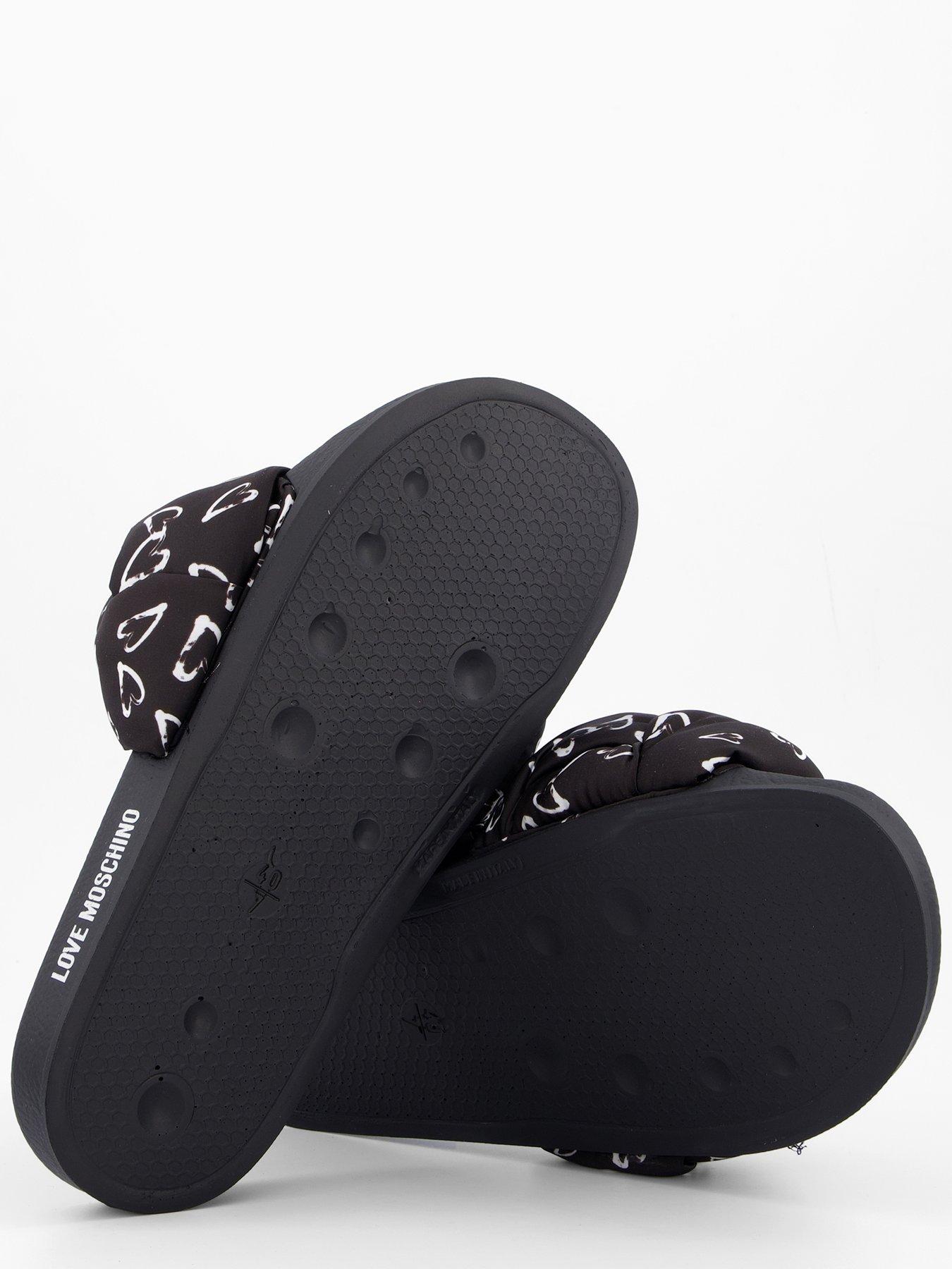 love-moschino-heart-printed-satin-slide-blackdetail