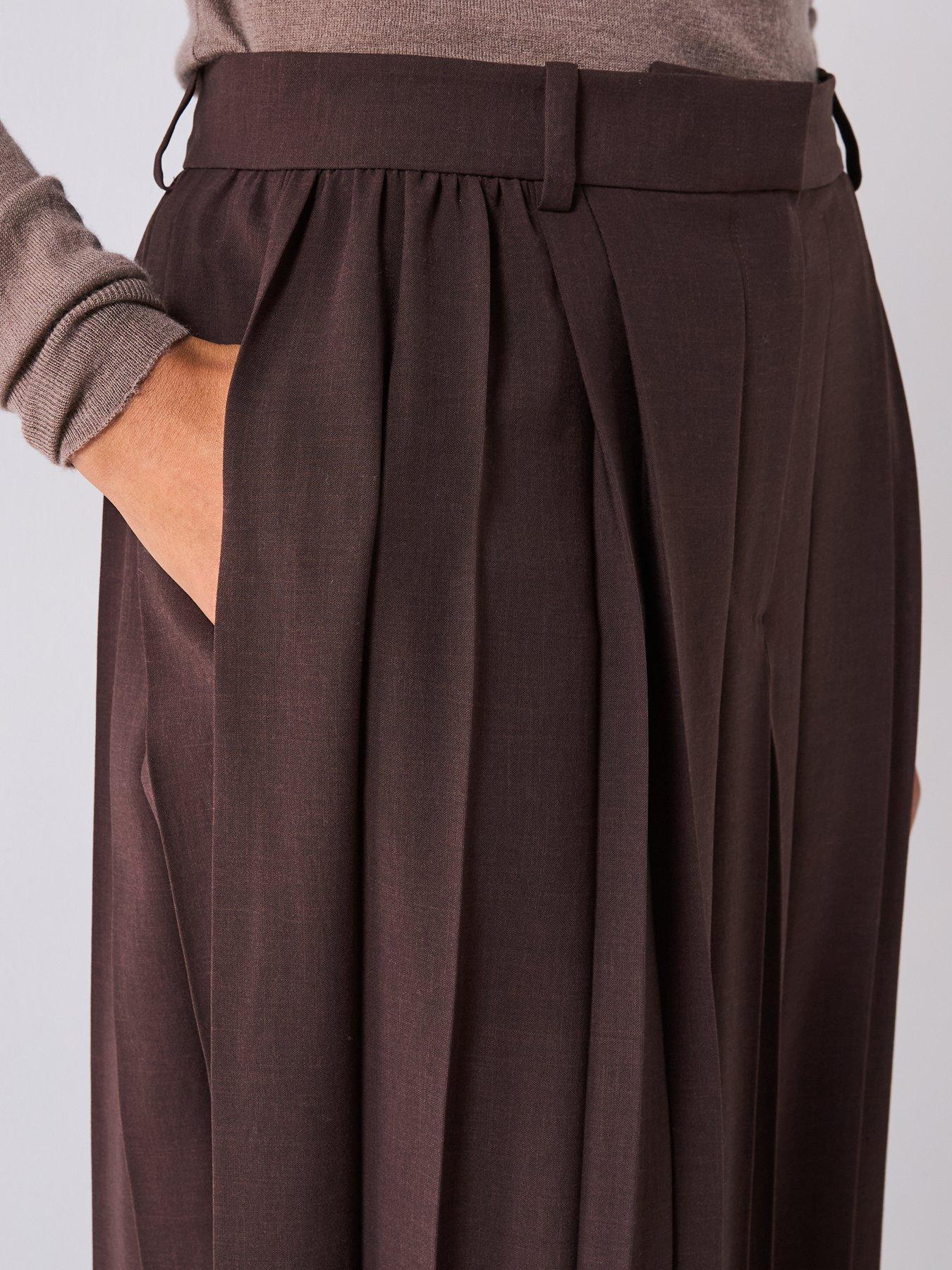 Image 5 of 6 of JOSEPH Plisse Pant - Dark Brown