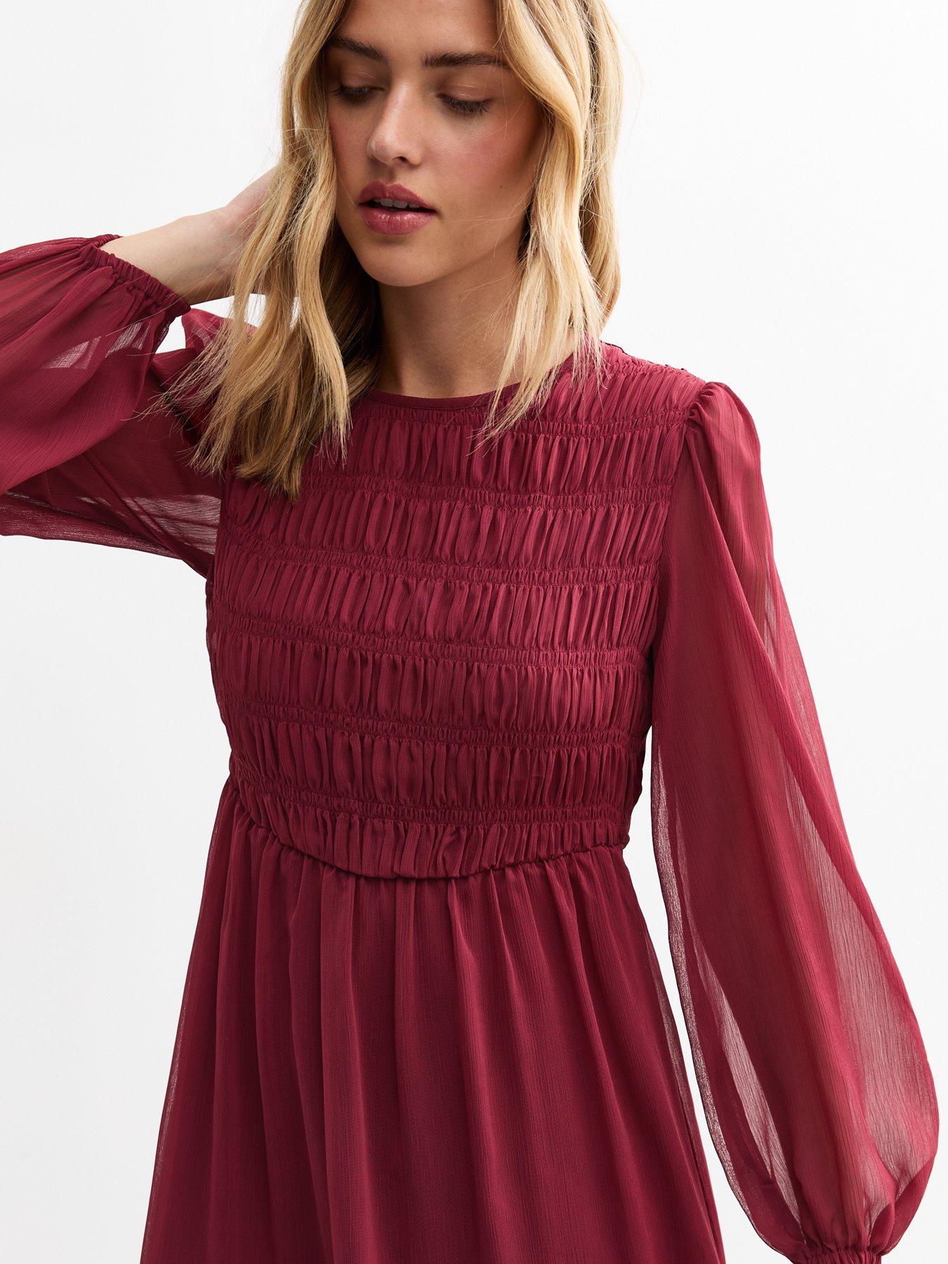 new-look-burgundy-shirred-chiffon-mini-dress-redoutfit