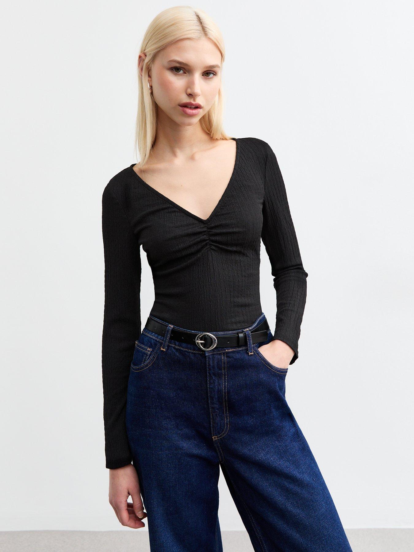 new-look-black-textured-v-neck-top