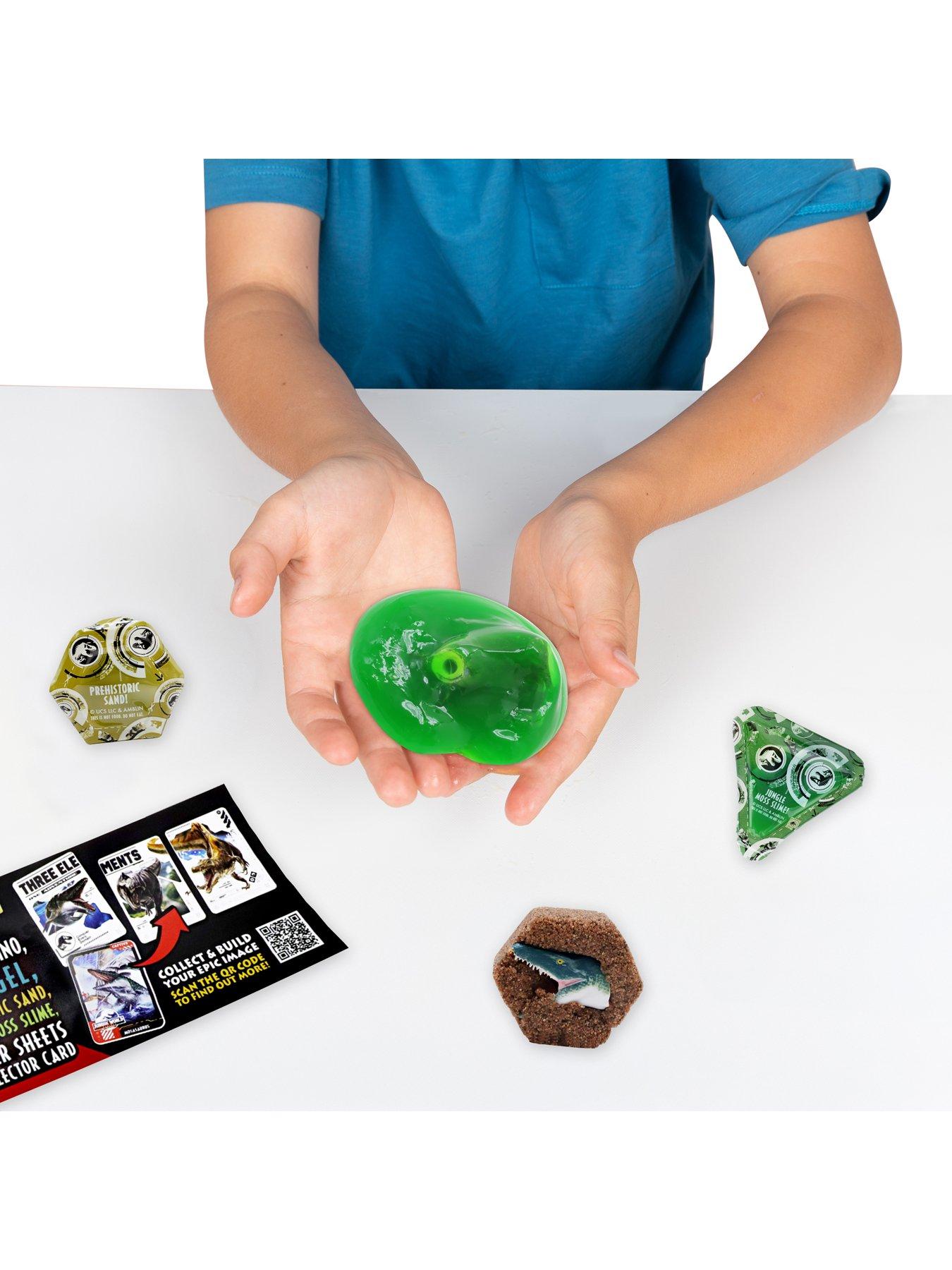 Image 4 of 5 of JURASSIC WORLD Jurassic World Captivz New Era Surprise Egg - Rebirth