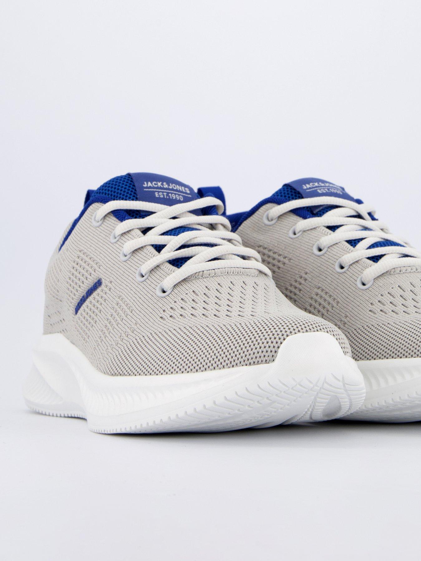Image 6 of 7 of Jack & Jones Croxley Knit Trainers - Grey