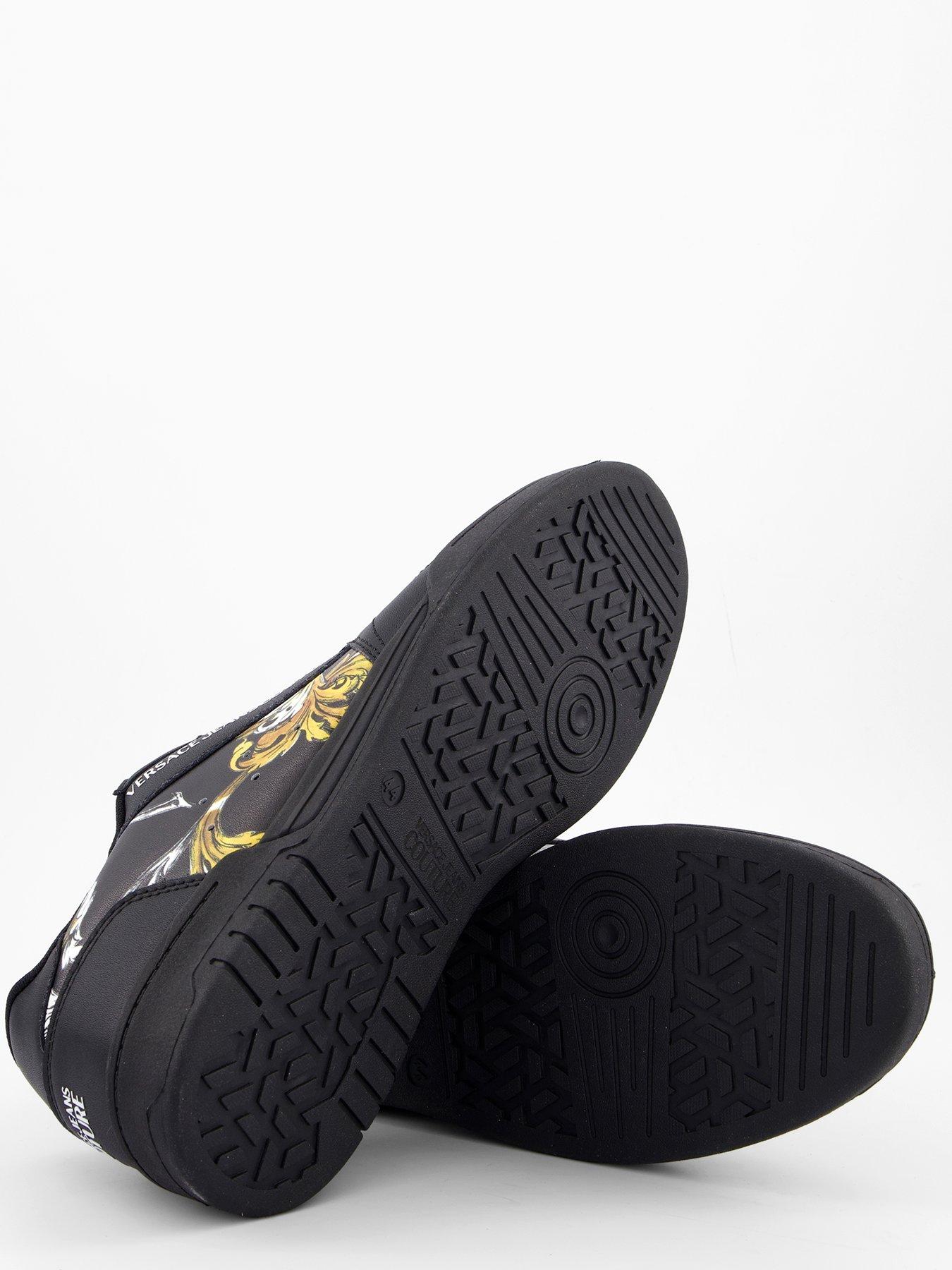 versace-jeans-couture-barocco-logo-leather-trainers-blackdetail