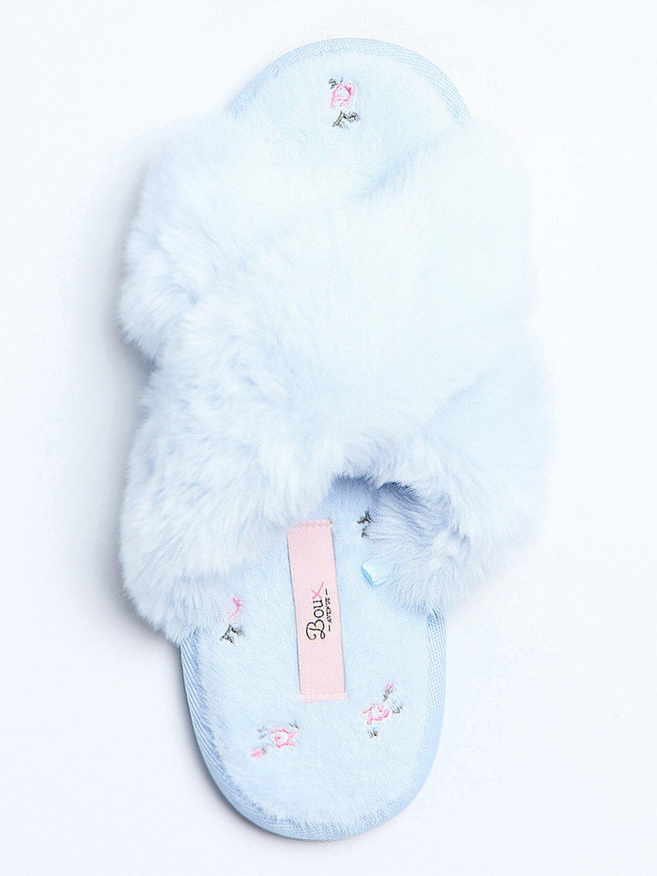 boux-avenue-floral-embroidered-crossband-slippers-powder-blueoutfit