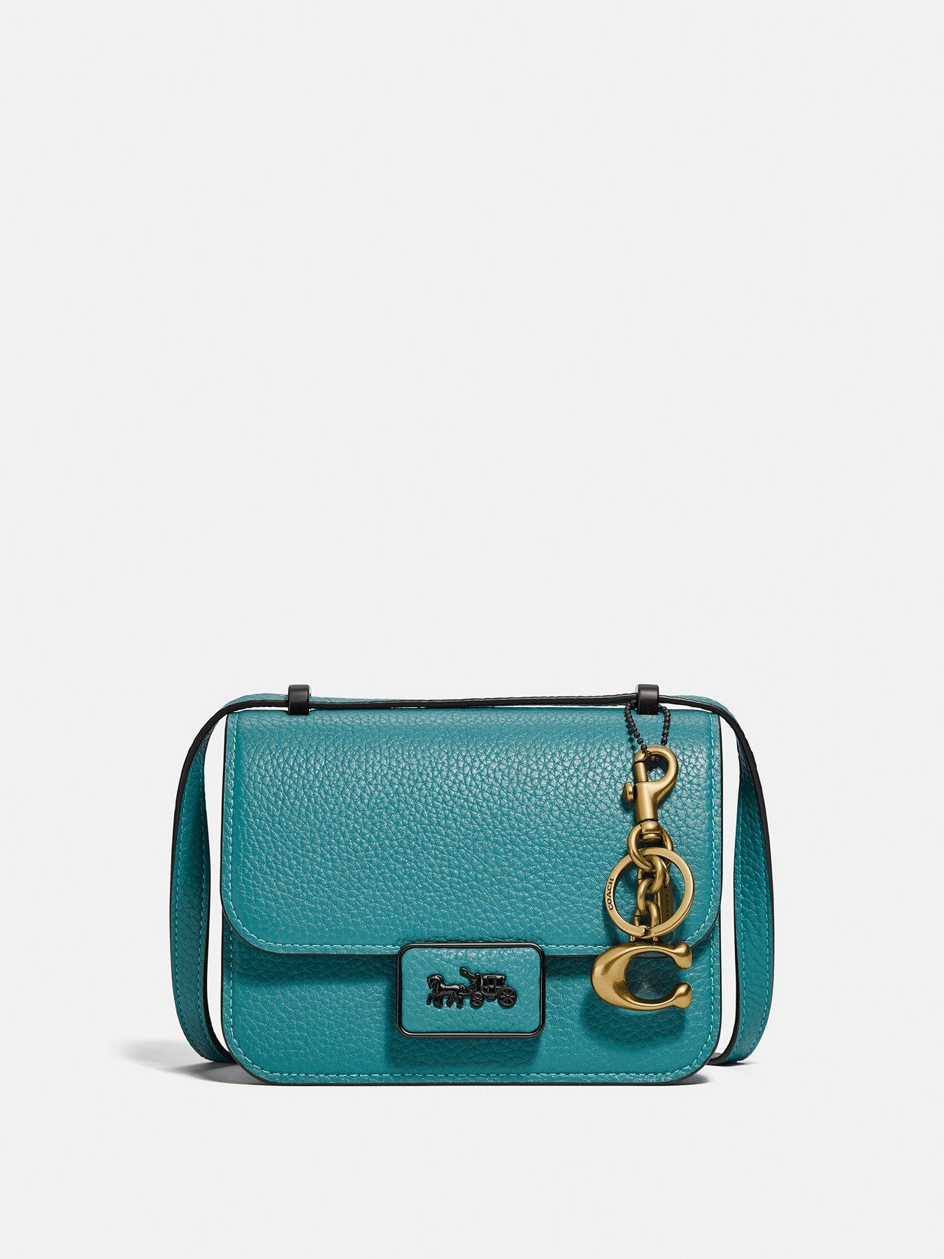 coach-c-logo-bag-charm-goldoutfit