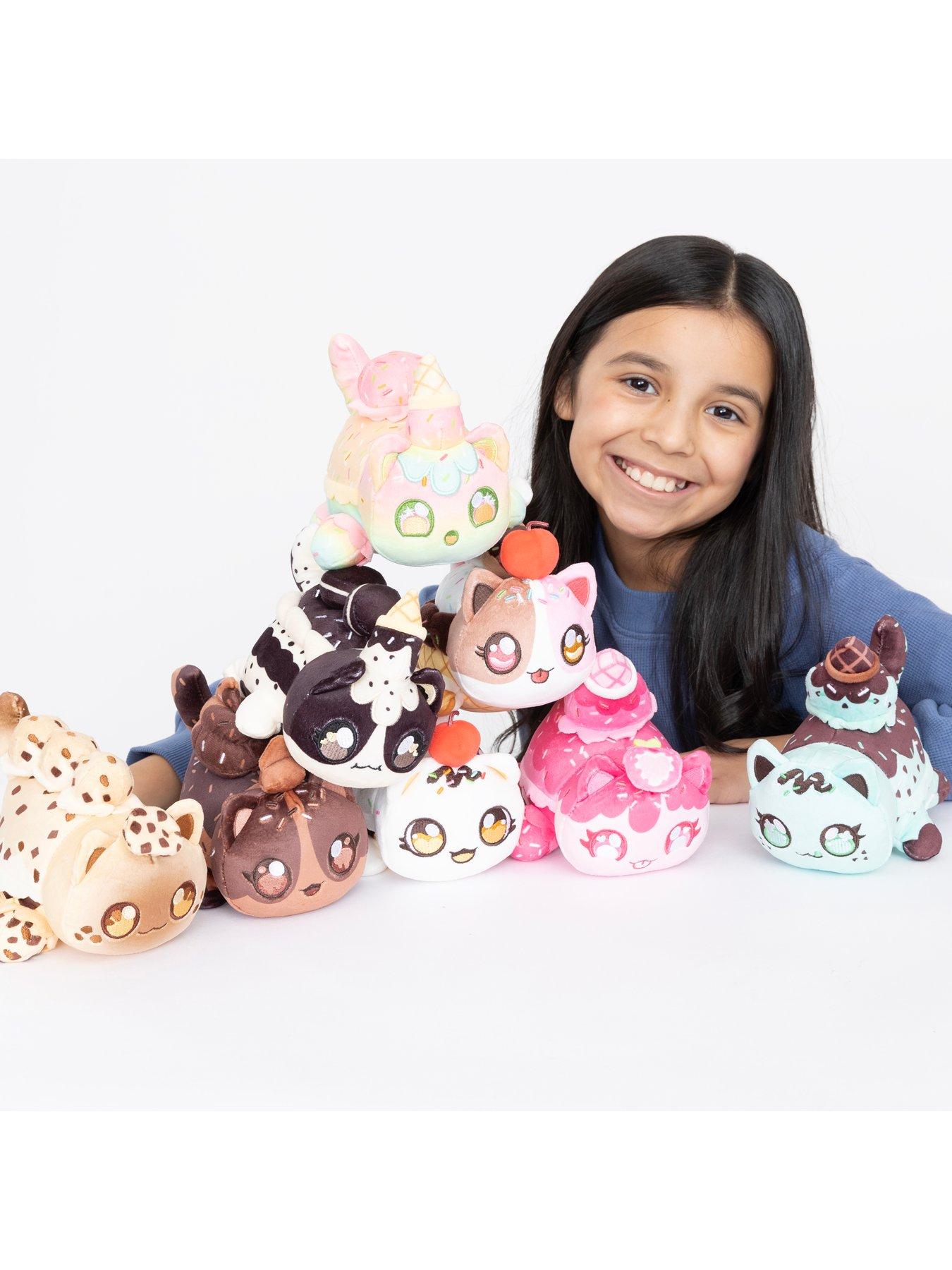 Image 5 of 7 of Aphmau MeeMeows Mystery Plush Ice Cream&nbsp;