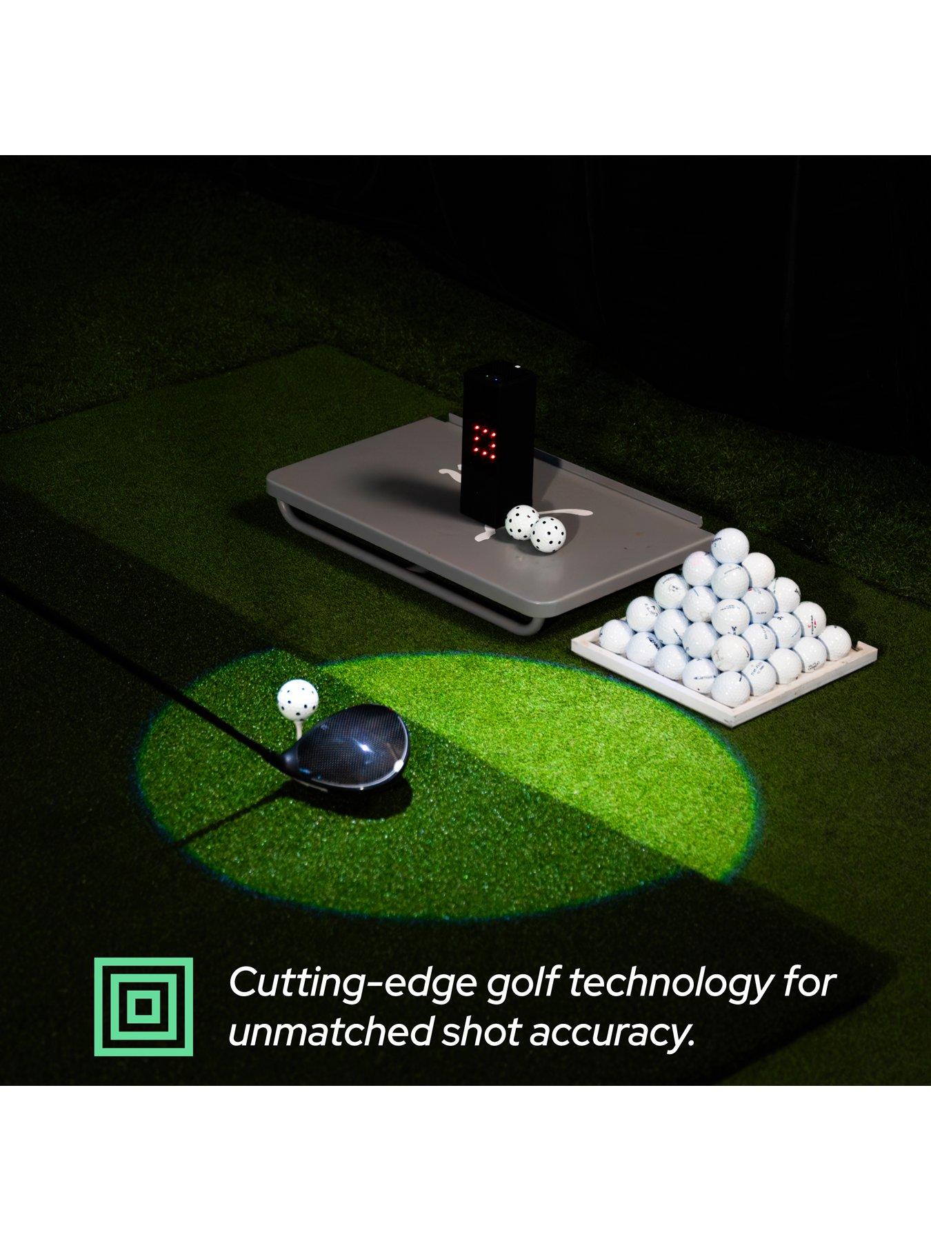 square-golf-launch-monitor-indoor-golf-simulatorback