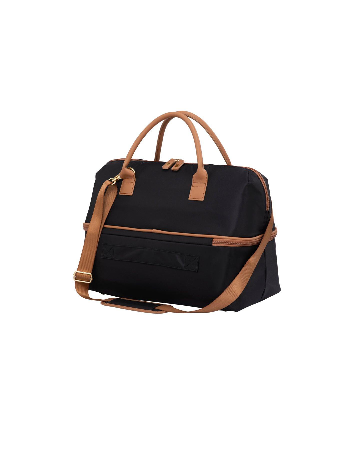 it-luggage-alluring-black-holdallback