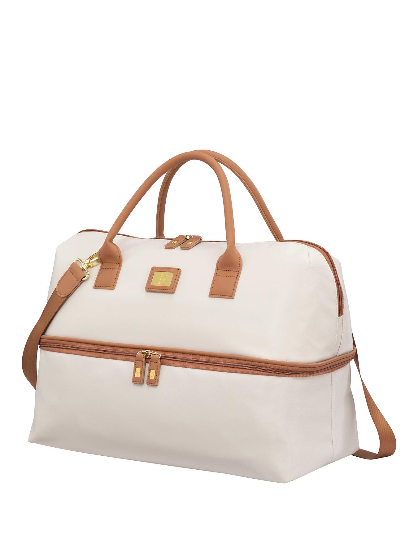 it-luggage-alluring-cream-holdallfront