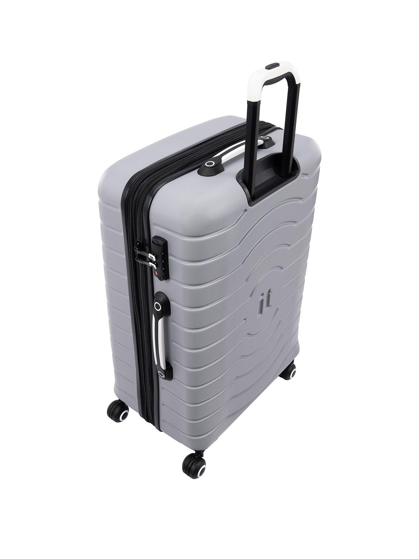 it-luggage-intervolve-silver-medium-suitcasestillFront