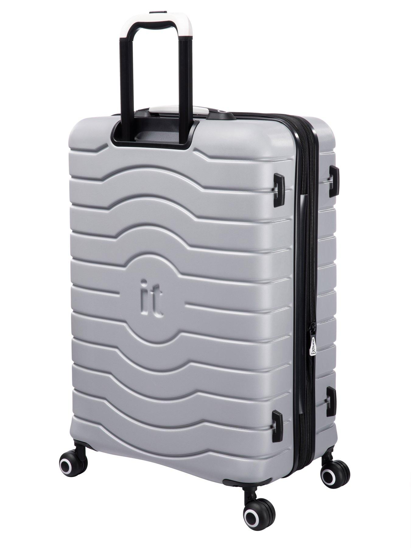 it-luggage-intervolve-silver-medium-suitcaseback