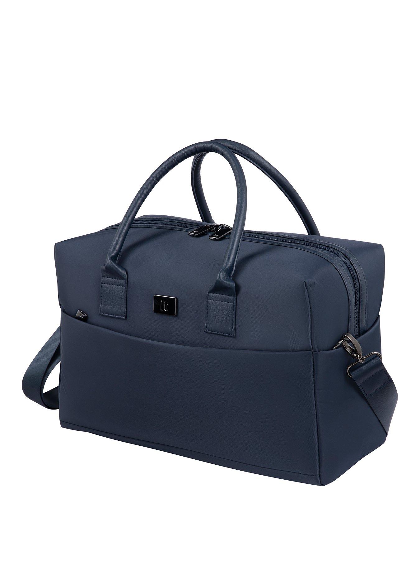 it-luggage-it-luggage-outpaced-blueberry-holdall