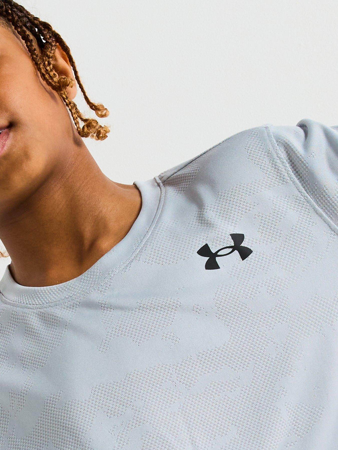 under-armour-junior-boys-training-tech-vent-jacquard-t-shirt-greyoutfit