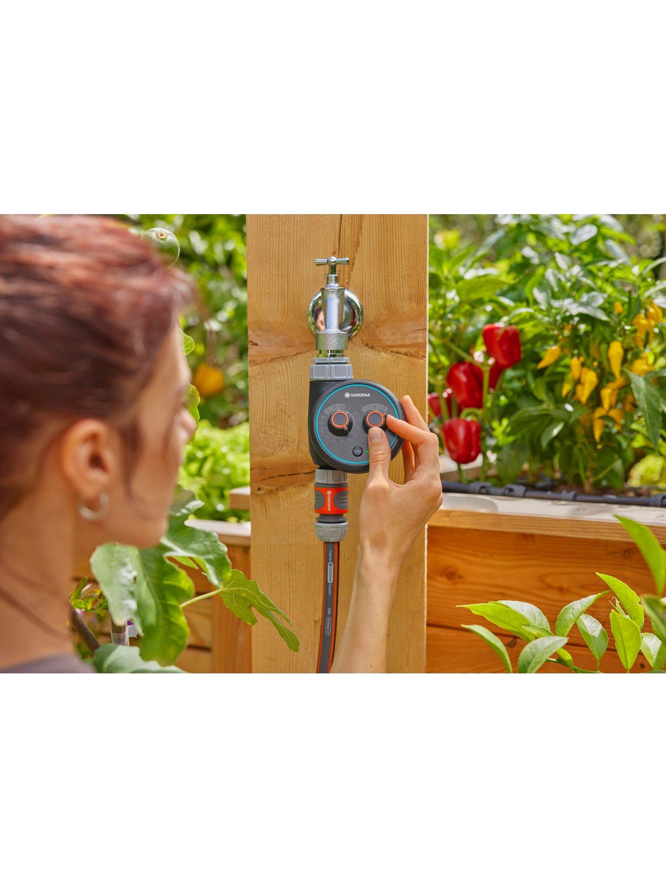 gardena-gardena-water-control-easy-plus-advanced-flexible-irrigation-schedulingoutfit