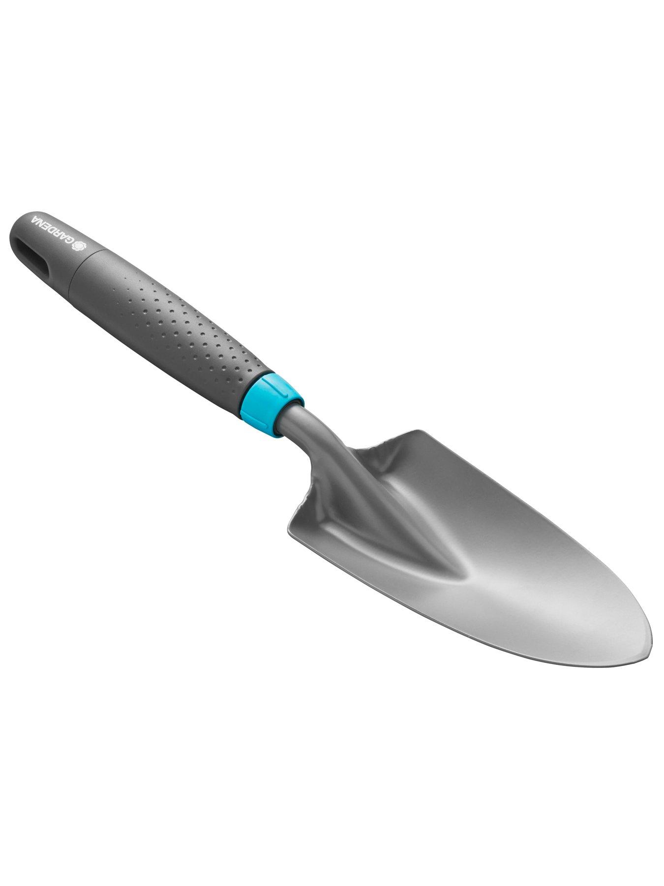gardena-gardena-hand-tool-bundle-including-trowel-rake-and-weeding-trowelstillFront