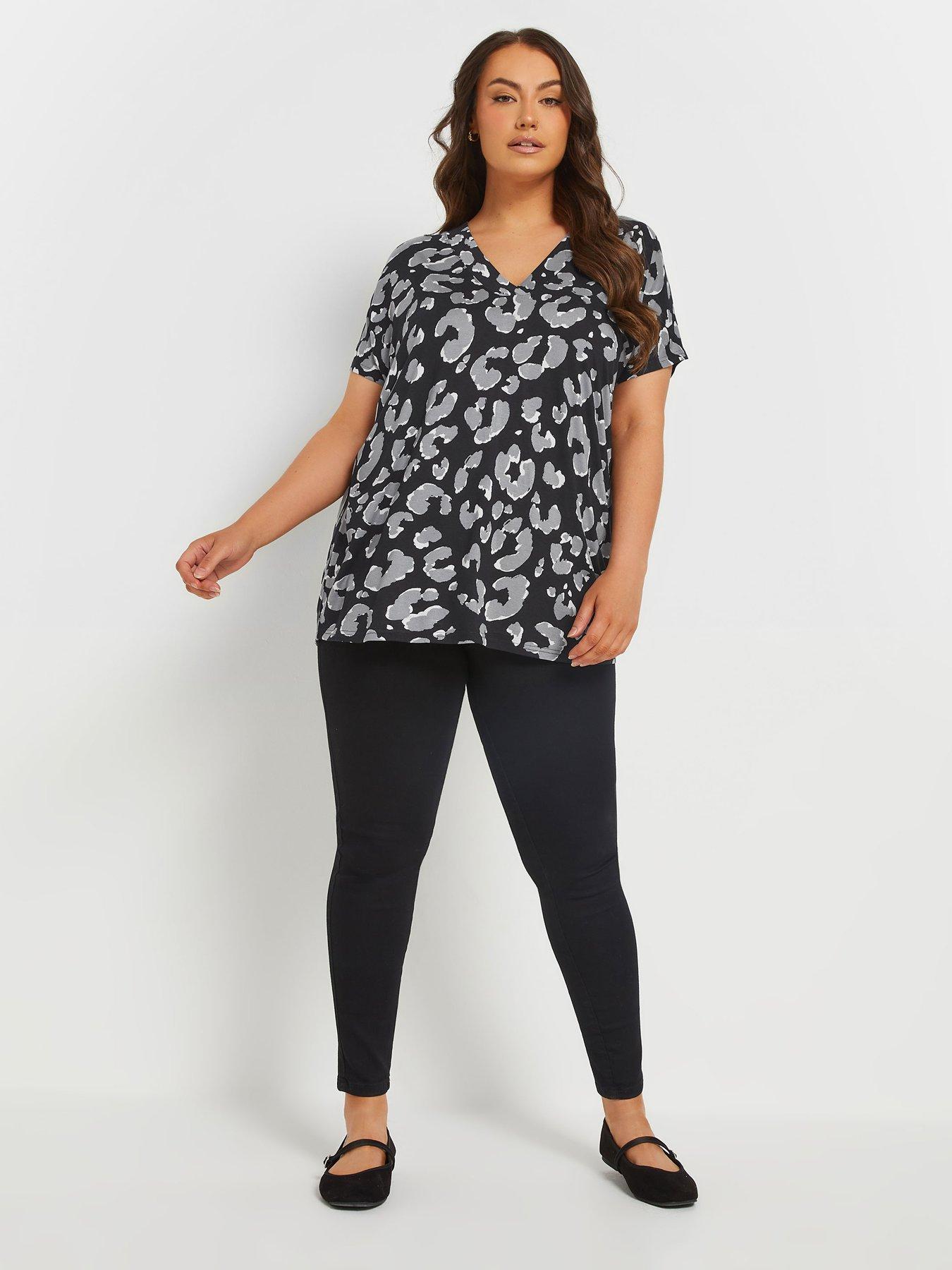 yours-curve-grown-on-basic-t-shirt-greyback