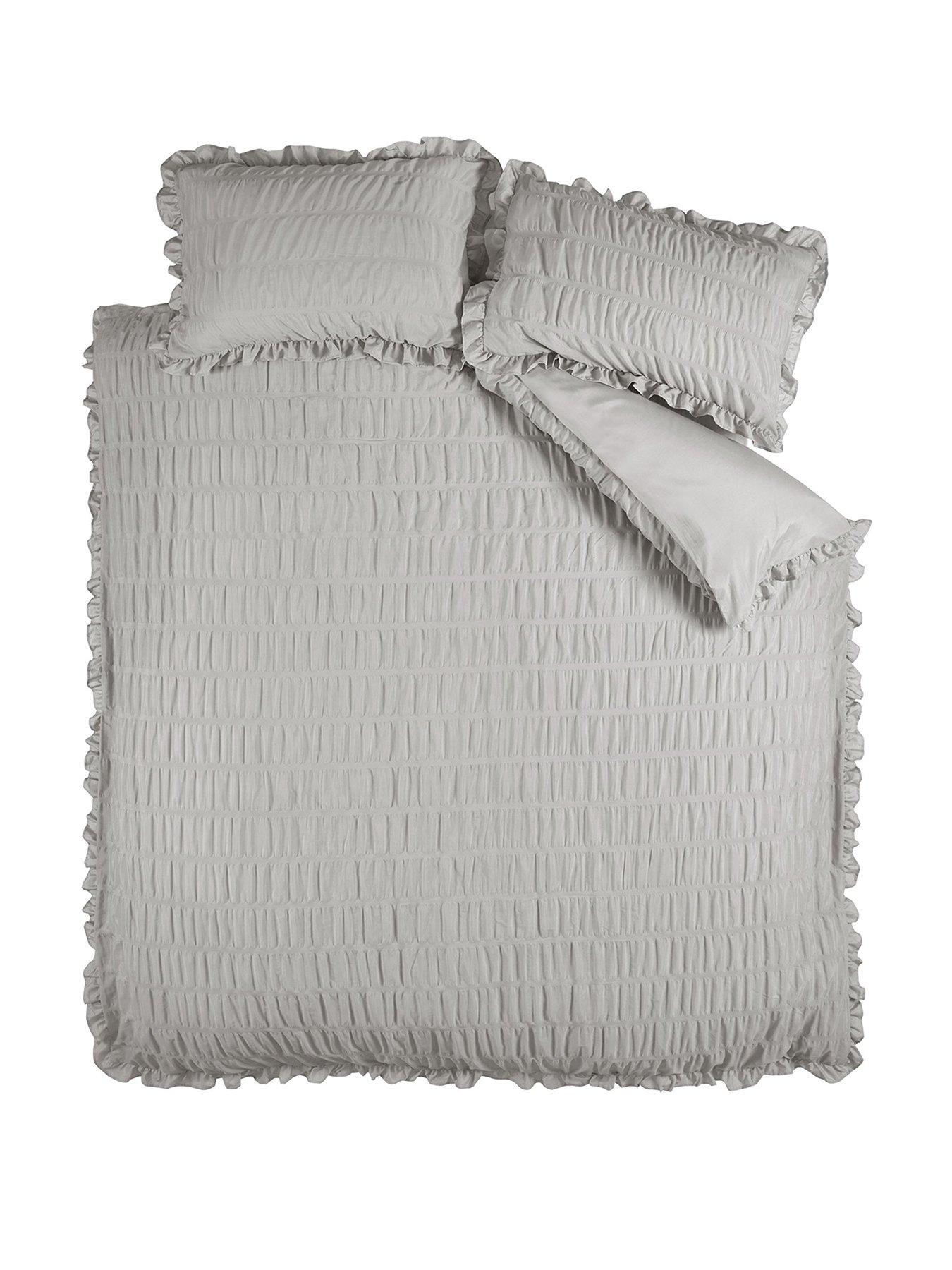 catherine-lansfield-seersucker-frill-duvet-cover-setstillFront