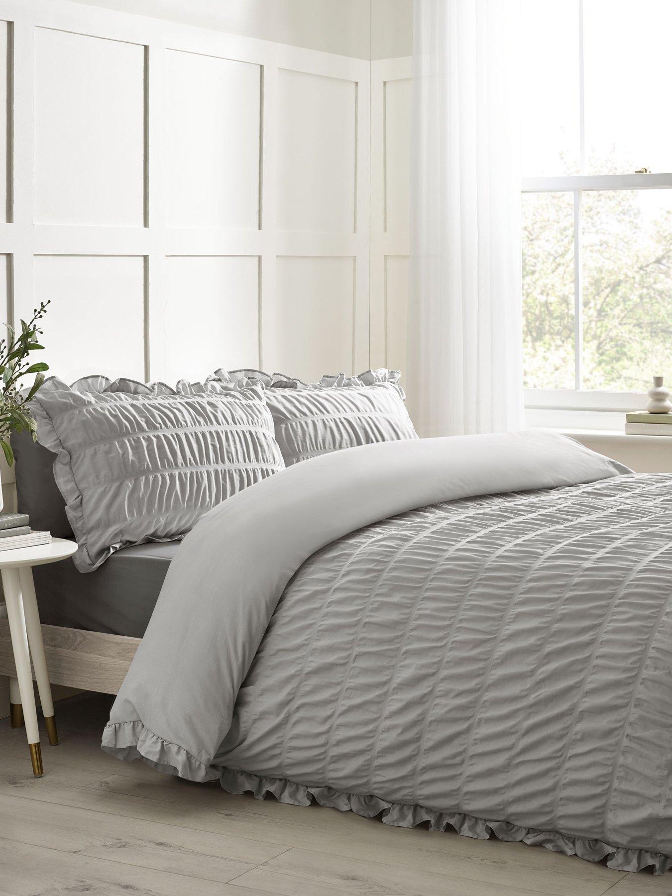 catherine-lansfield-seersucker-frill-duvet-cover-setback