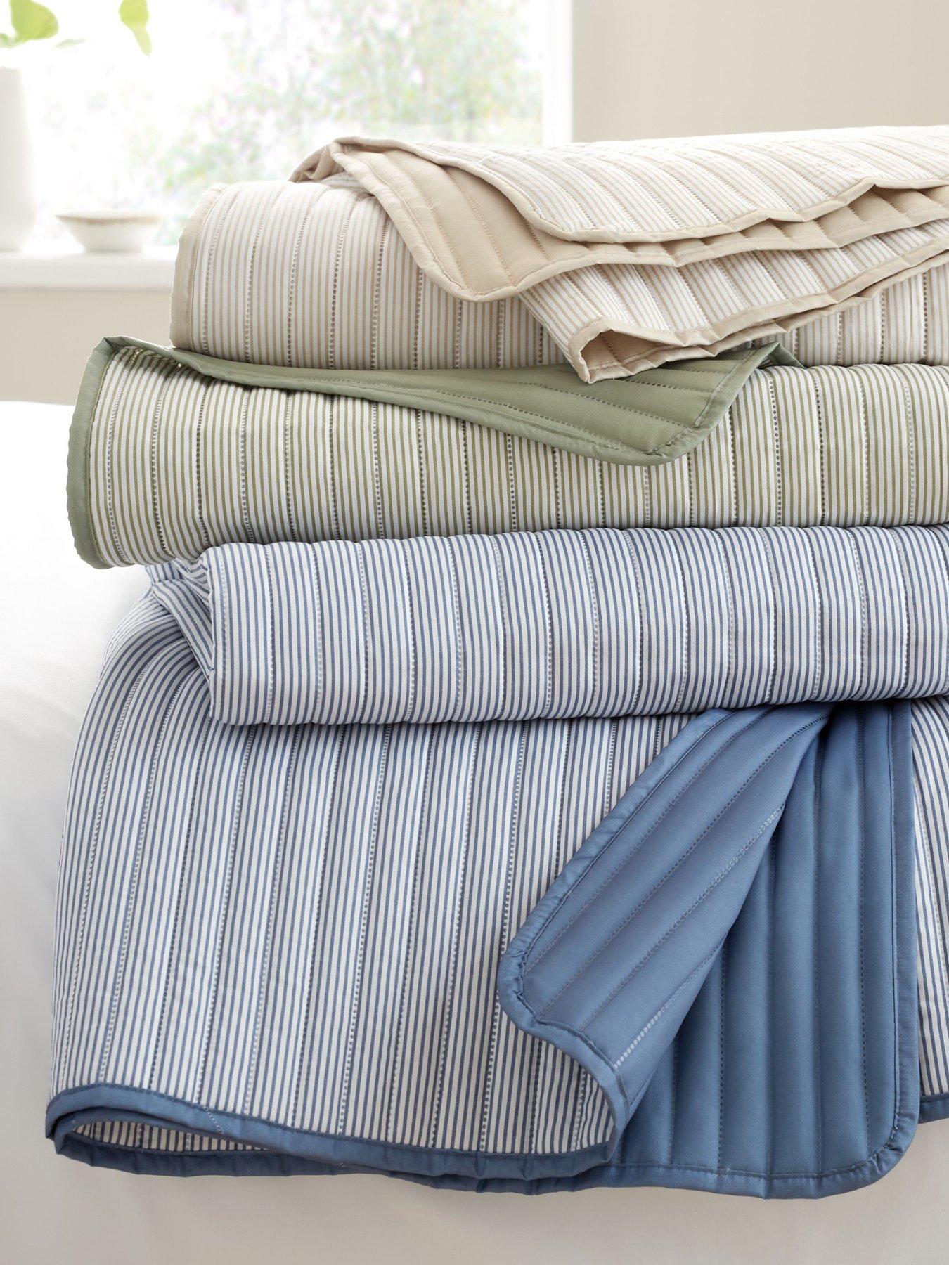 catherine-lansfield-stripe-bedspread--220x230cmdetail