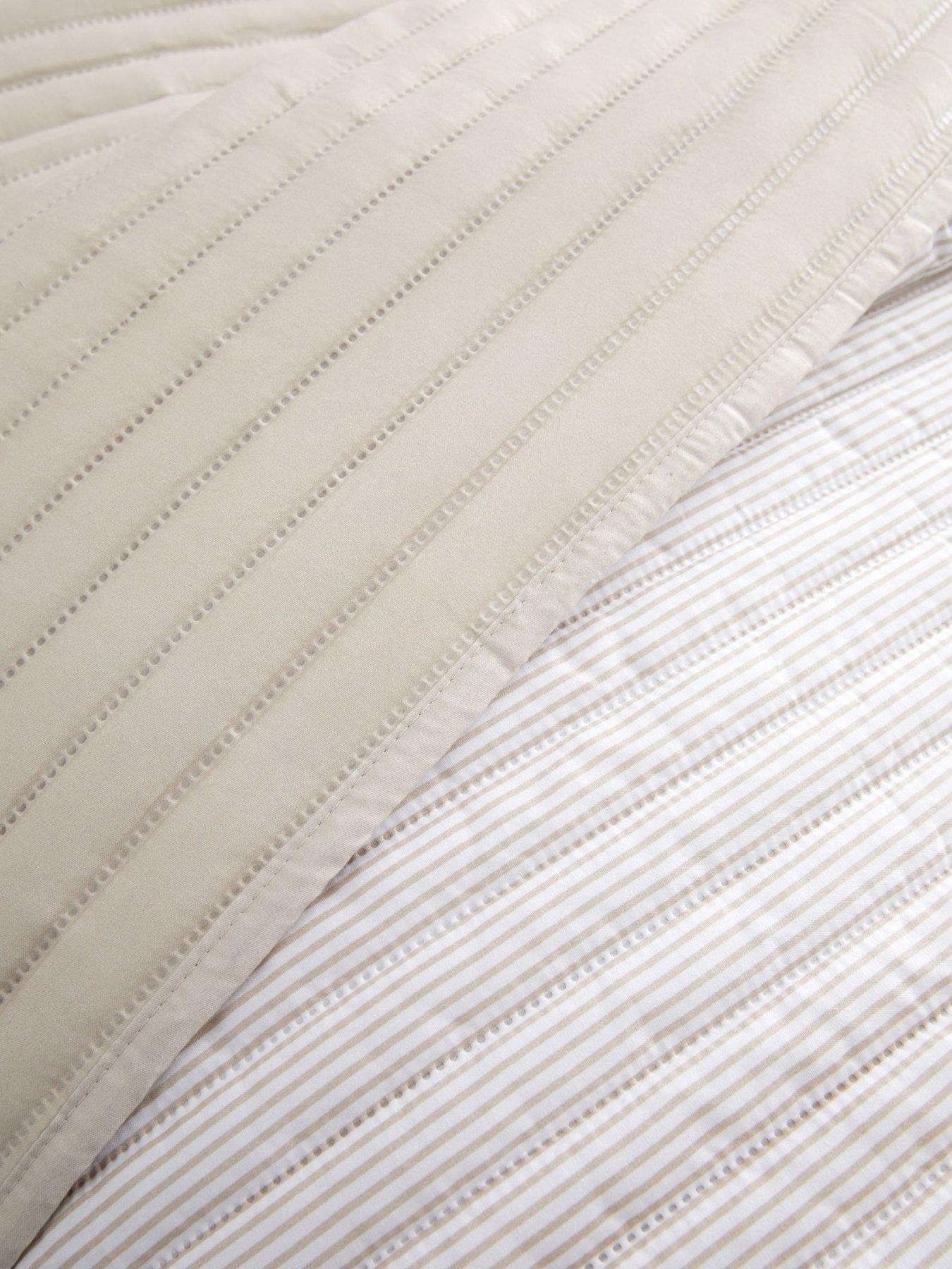 catherine-lansfield-stripe-bedspread-throwback