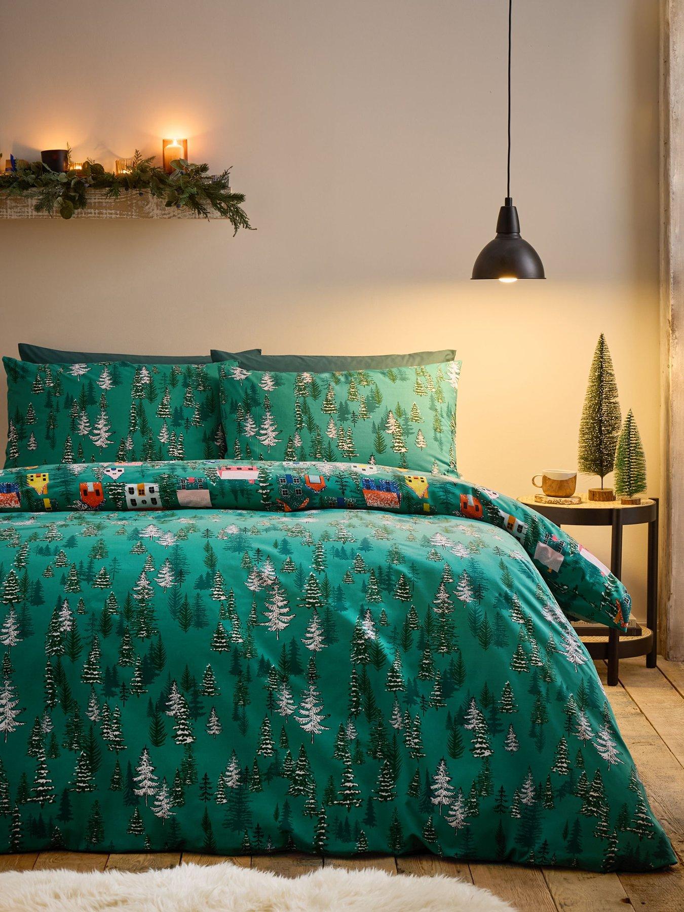 catherine-lansfield-christmas-festive-forest-duvet-set--singleback