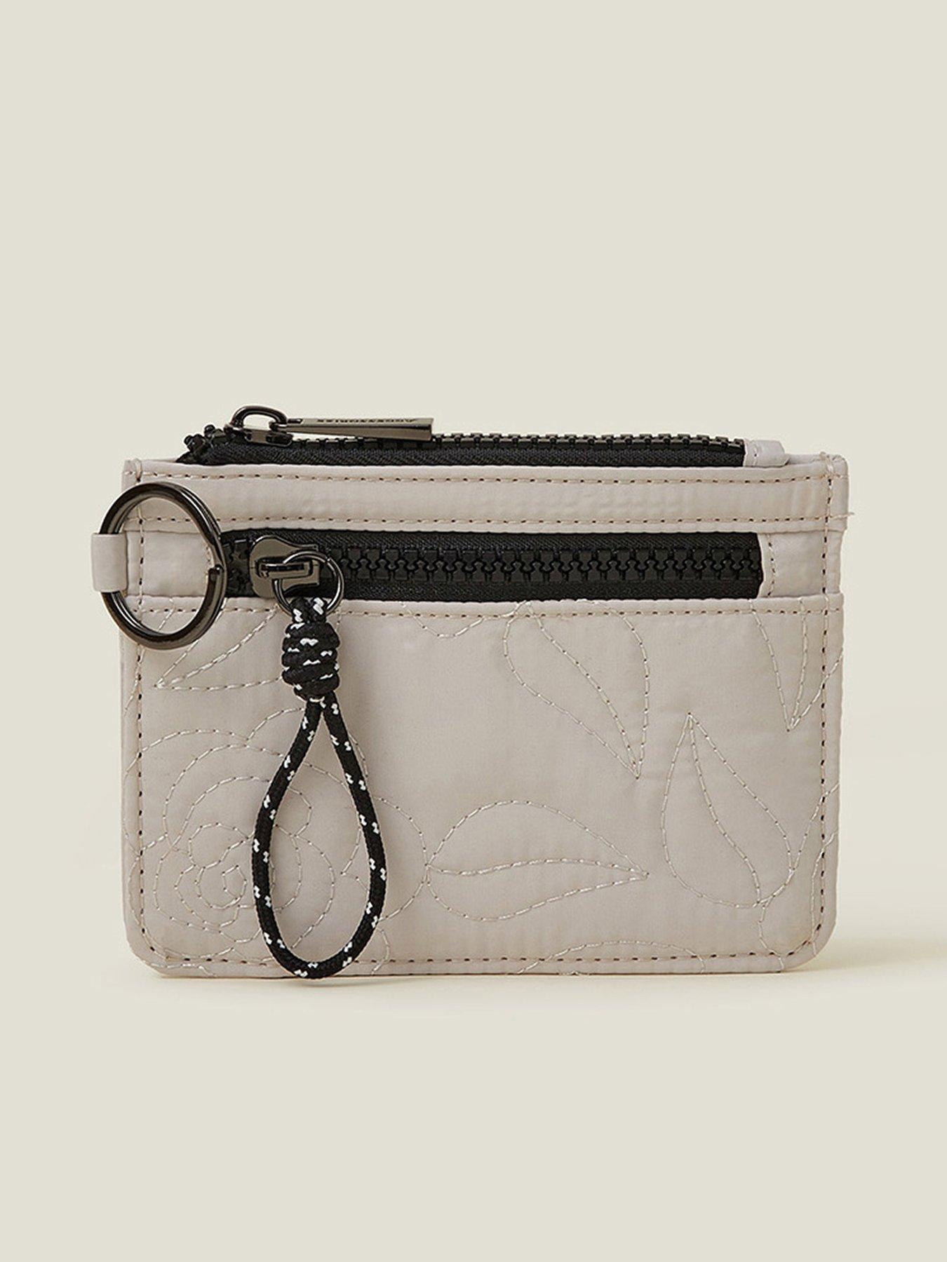 accessorize-quilted-nylon-cardholder-creamfront